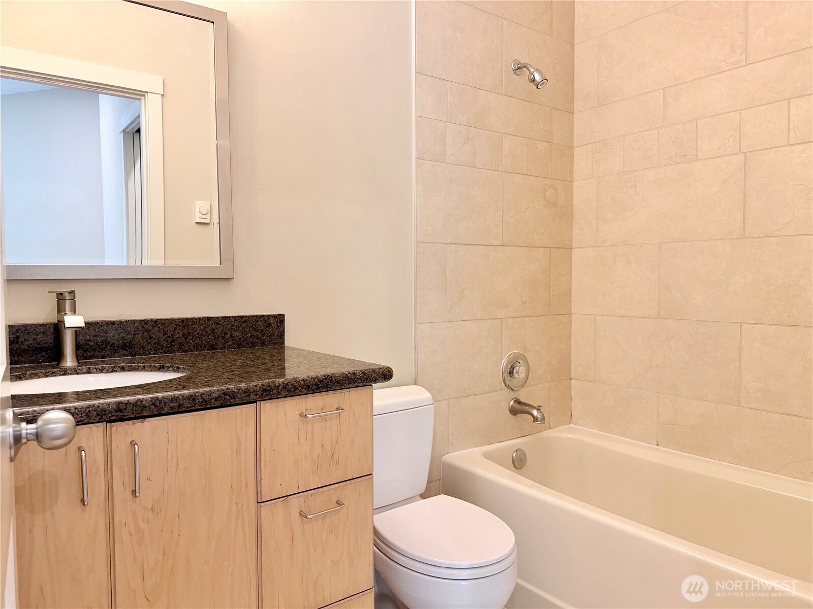 10021 7th Avenue NW Unit: E