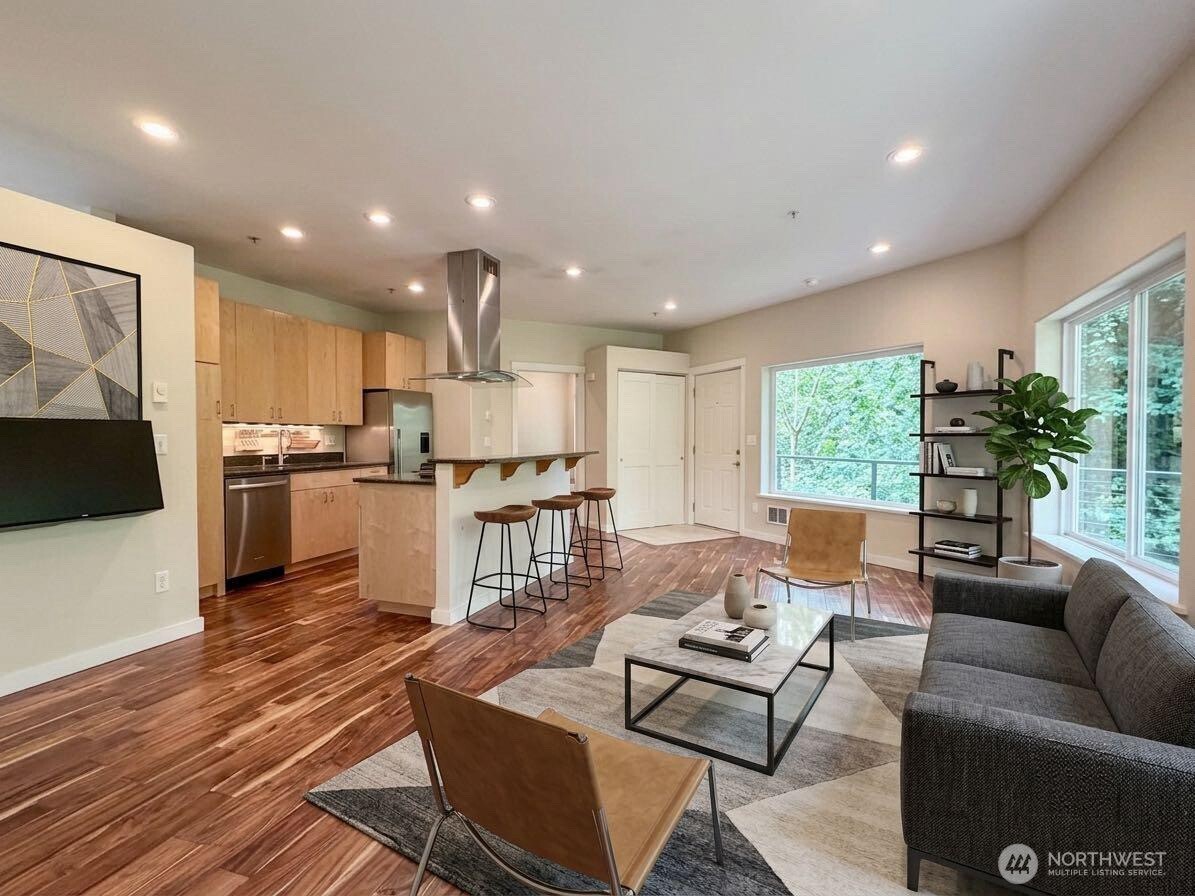 10021 7th Avenue NW Unit: E