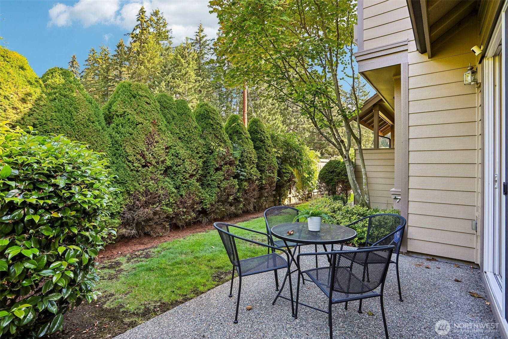 13824 N Creek Drive Unit: 1001