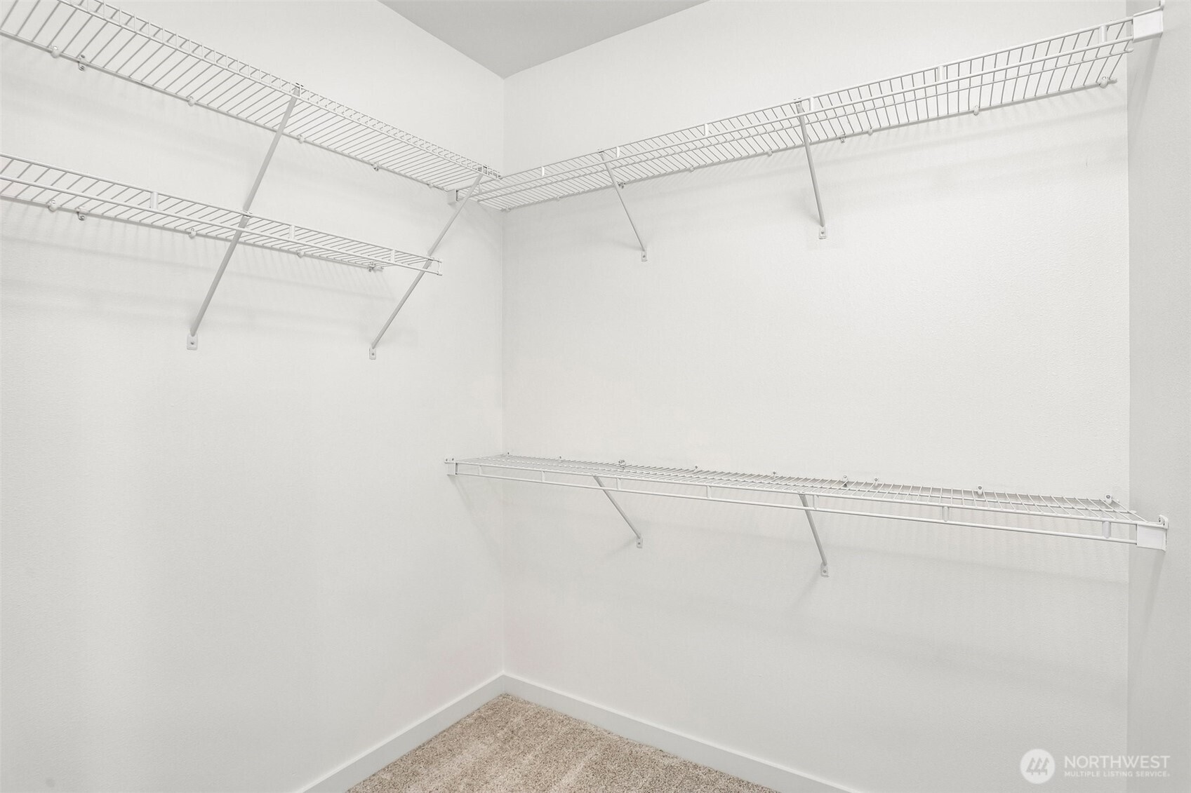 13824 N Creek Drive Unit: 1001