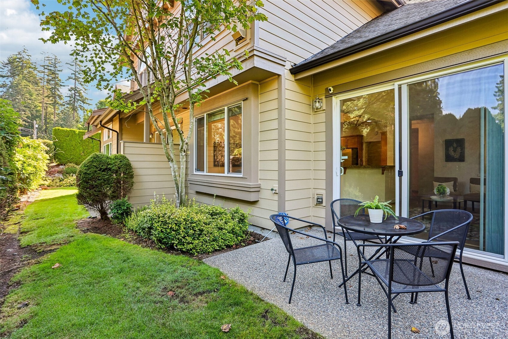 13824 N Creek Drive Unit: 1001