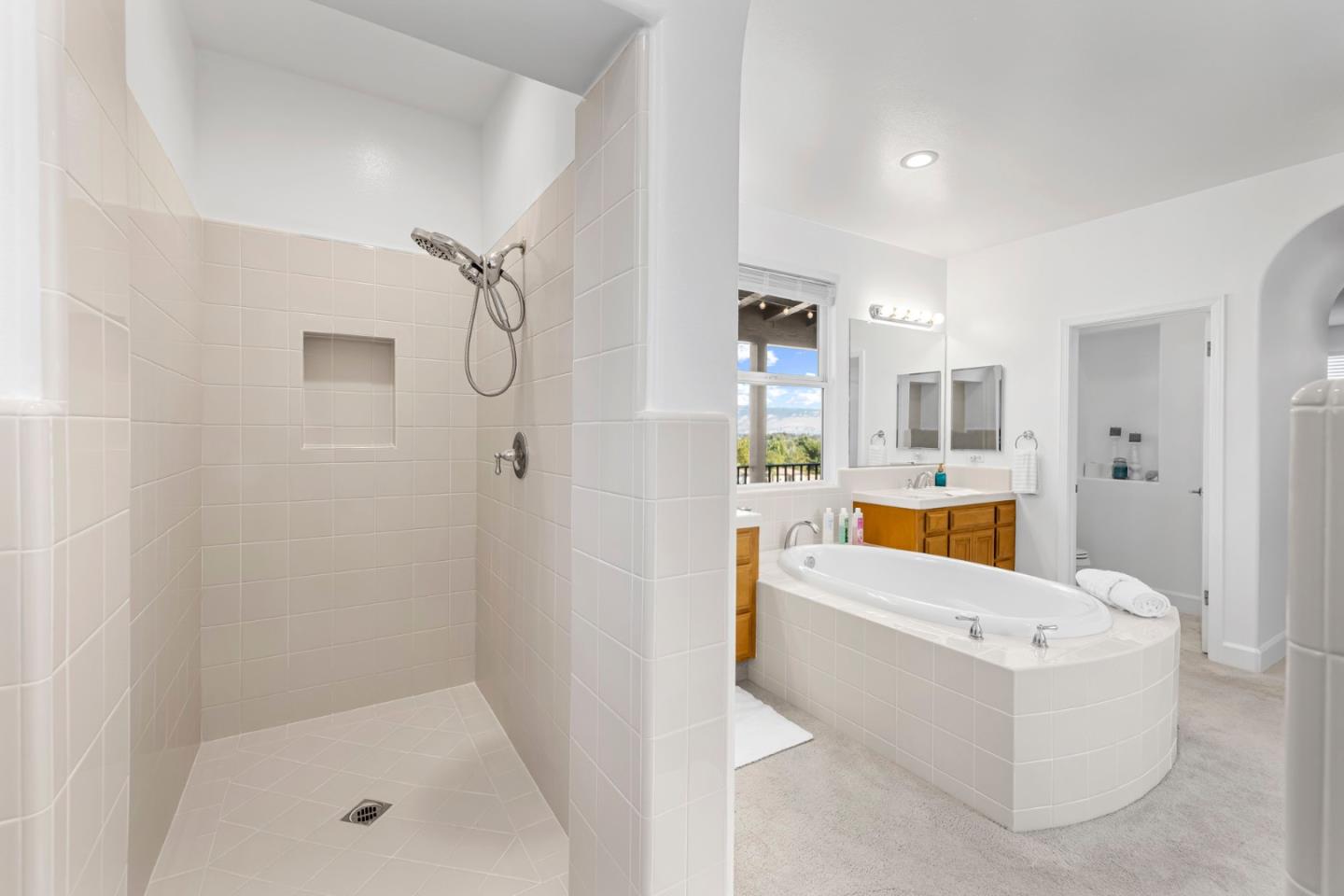 1903 Saint Andrews CIR