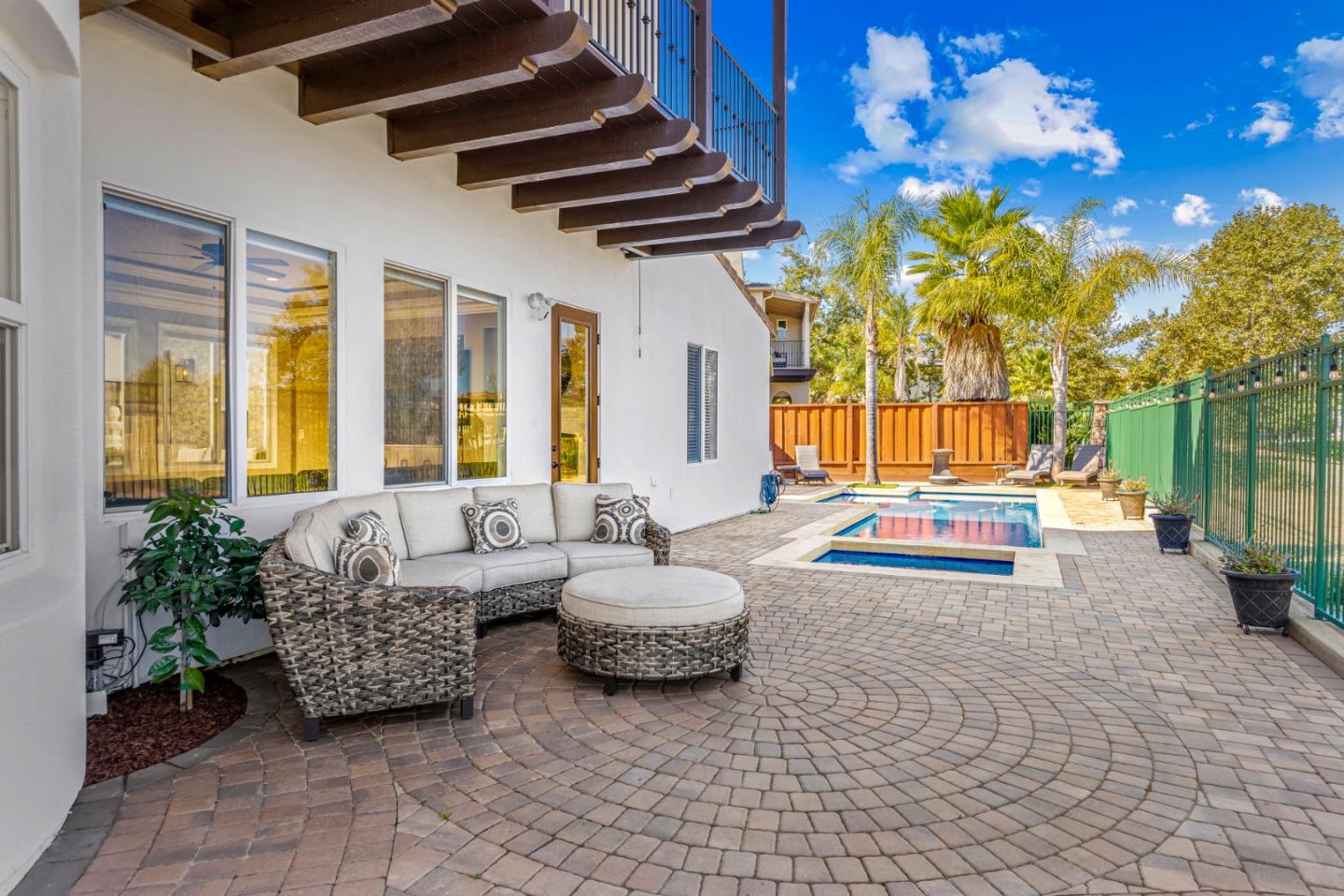 1903 Saint Andrews CIR