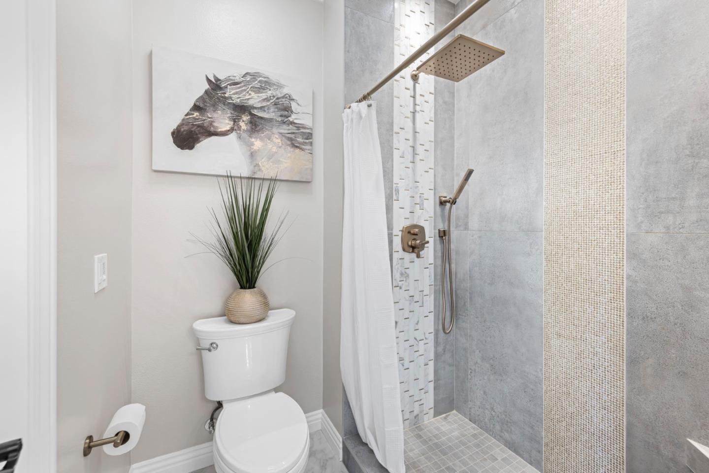 1903 Saint Andrews CIR