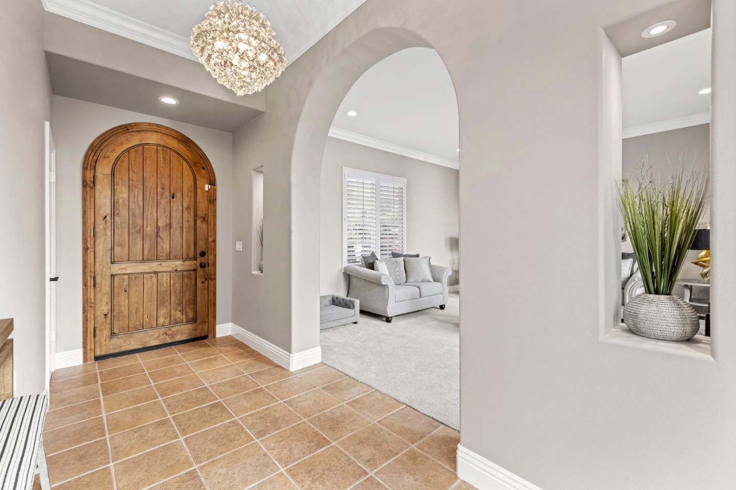 1903 Saint Andrews CIR