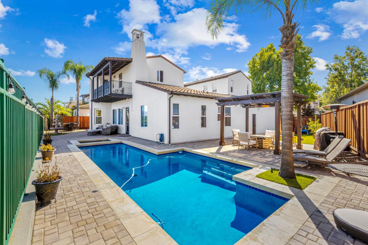 1903 Saint Andrews CIR