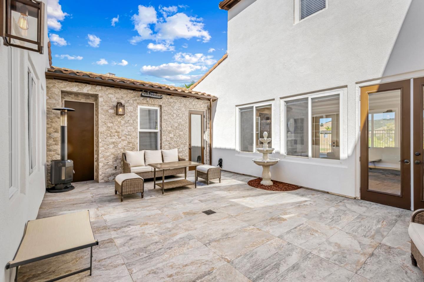 1903 Saint Andrews CIR