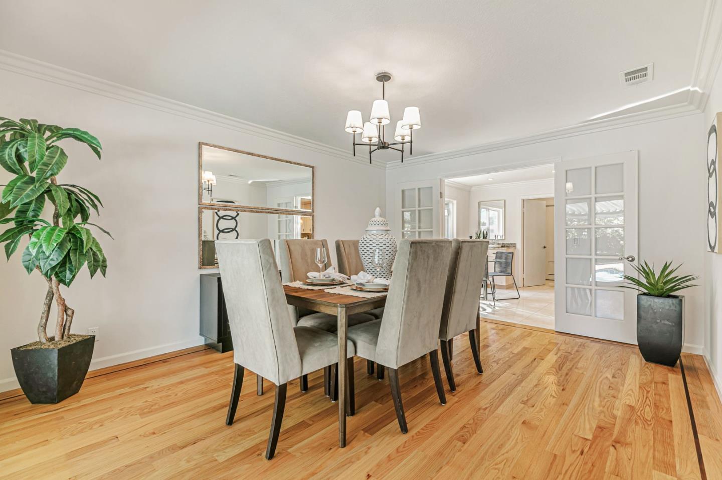 19437 Via Real Drive