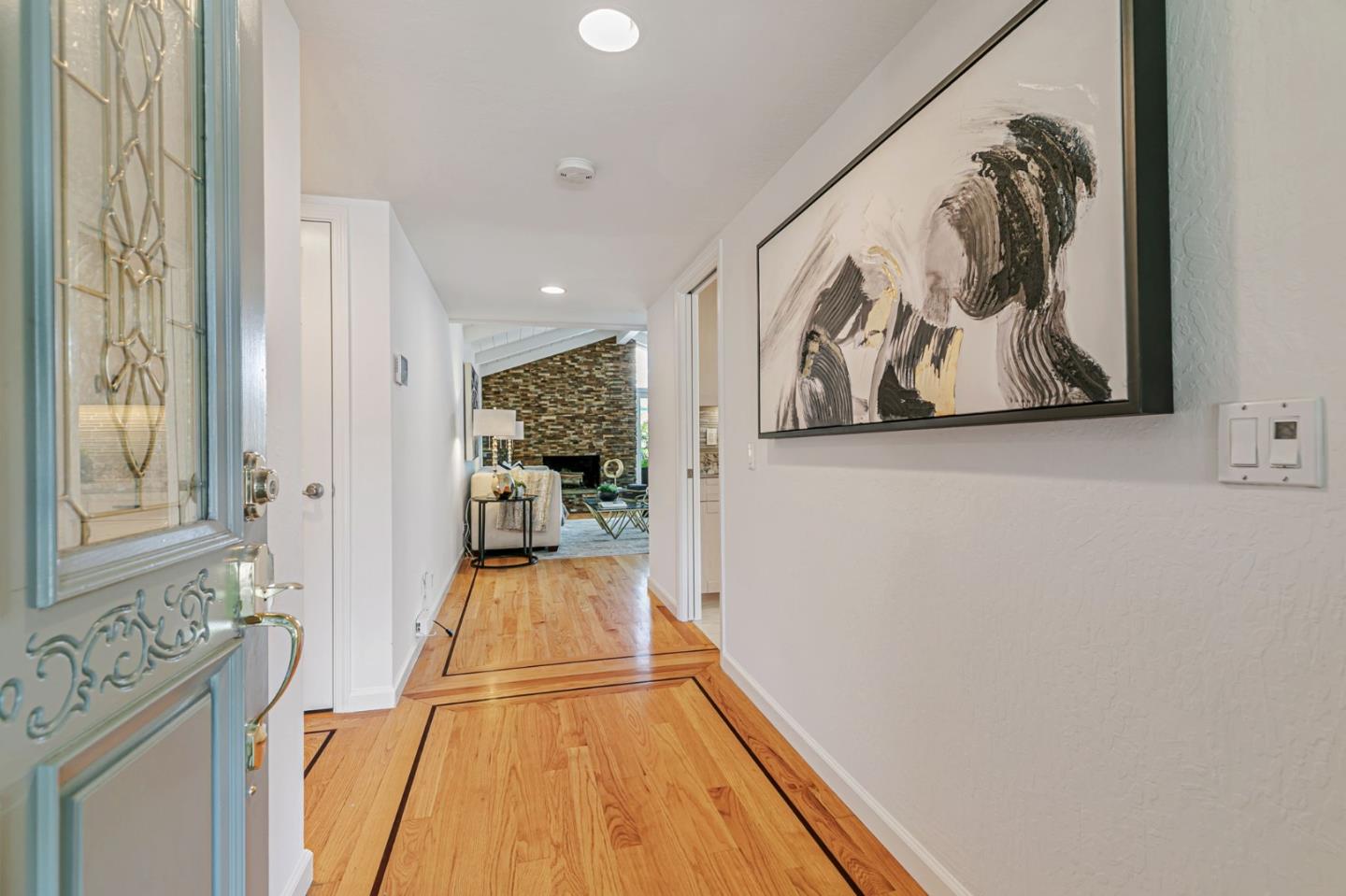 19437 Via Real Drive