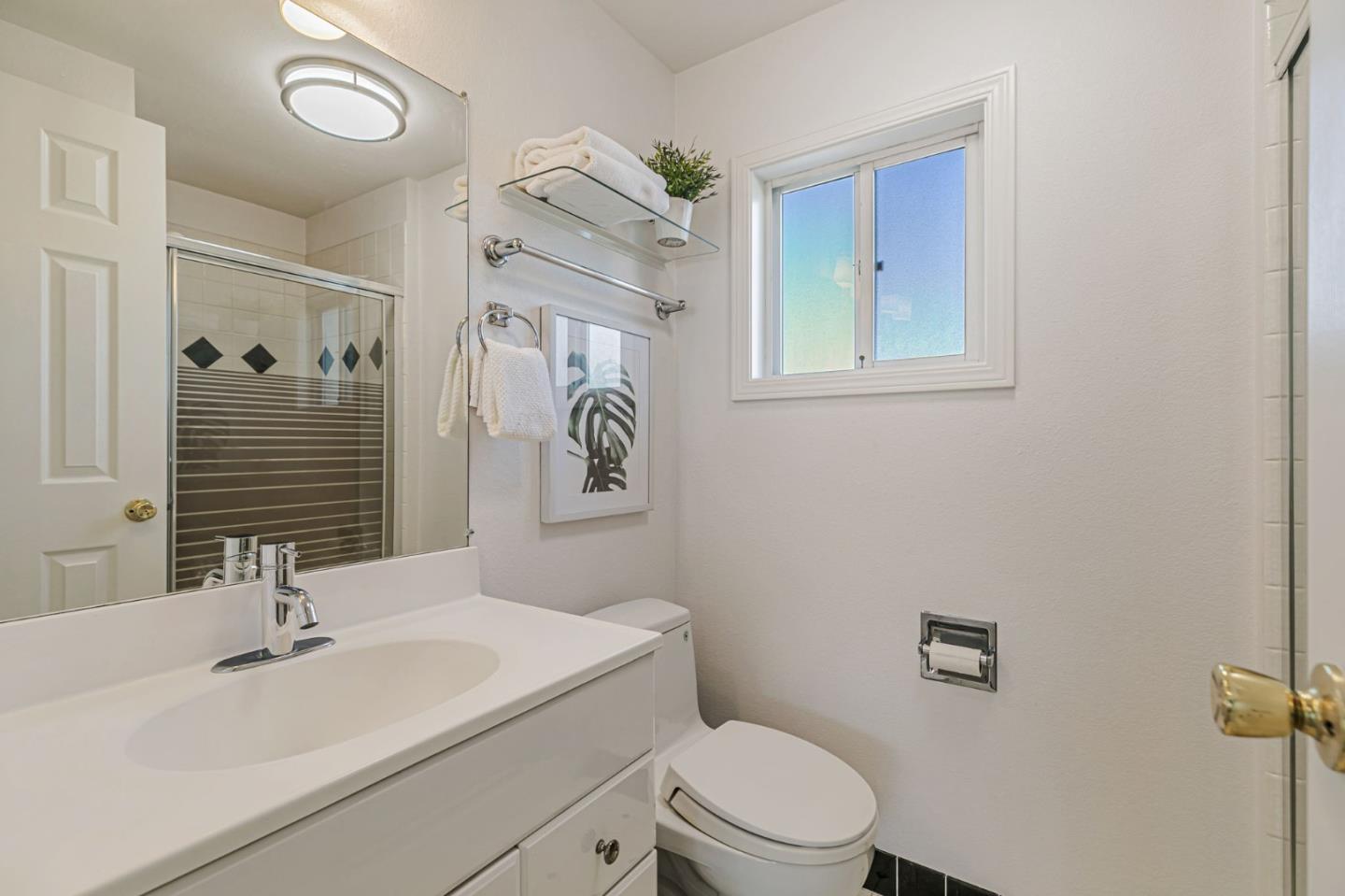 19437 Via Real Drive