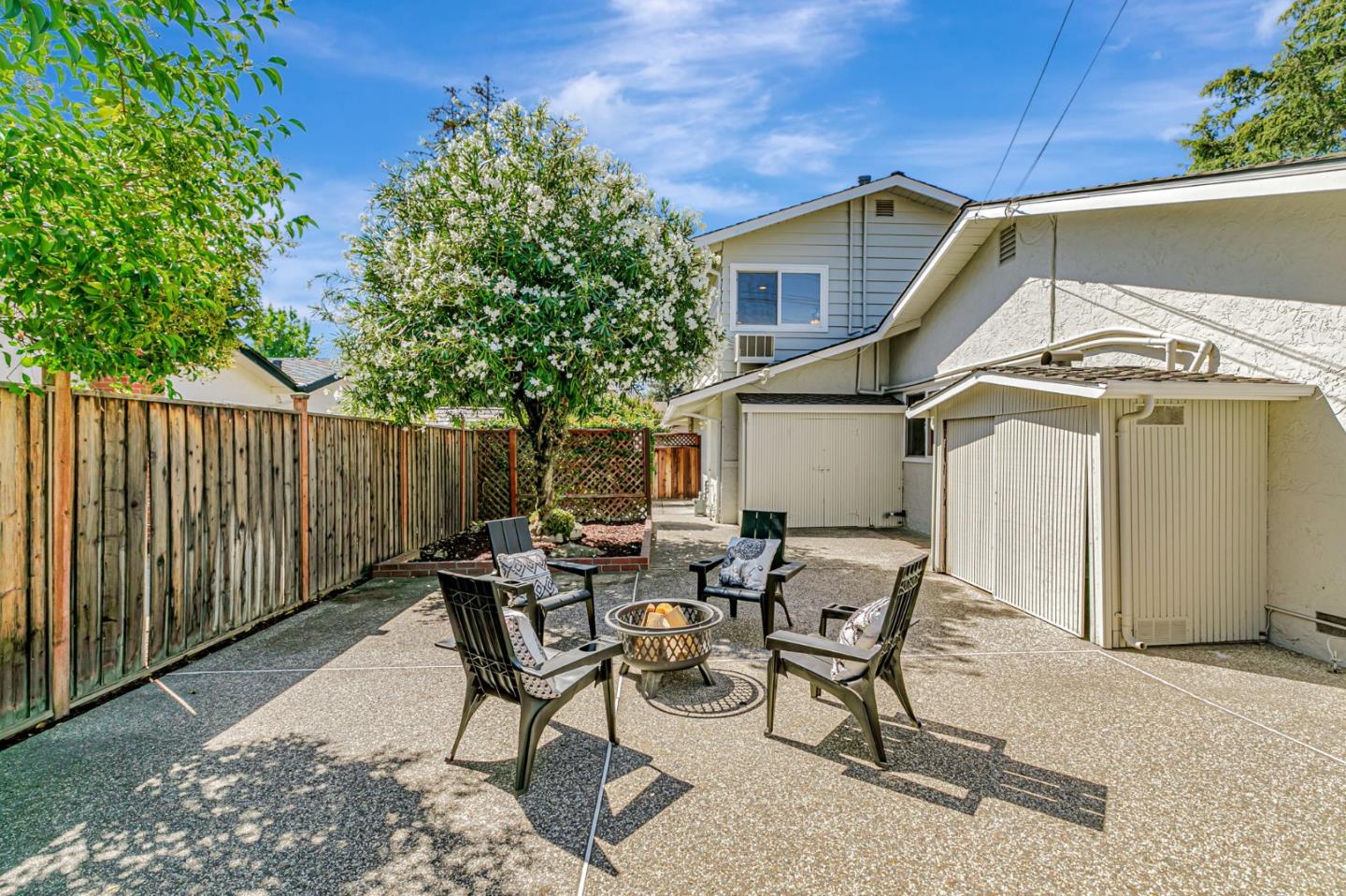 19437 Via Real Drive