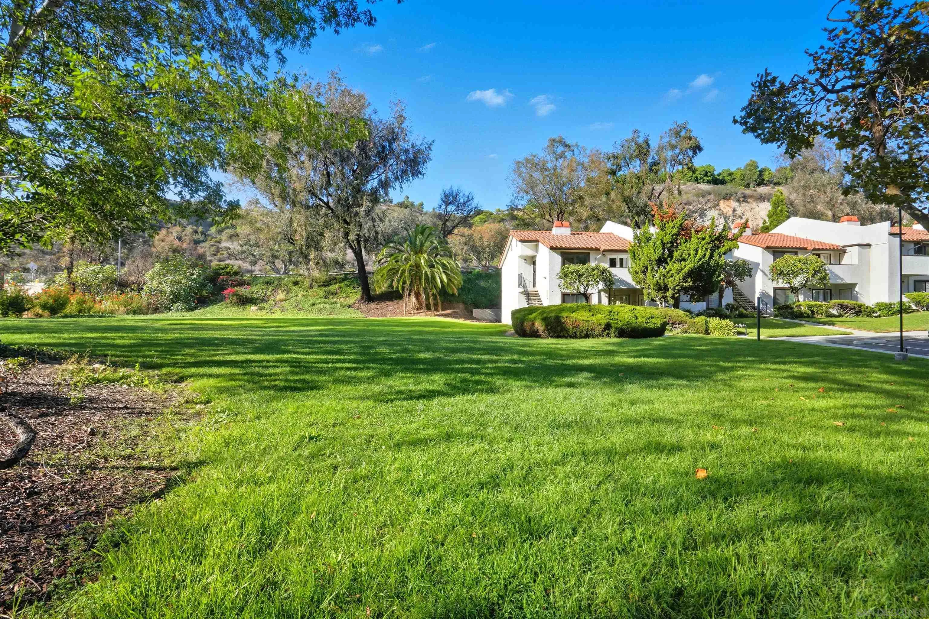 5045 Collwood Way Unit 33