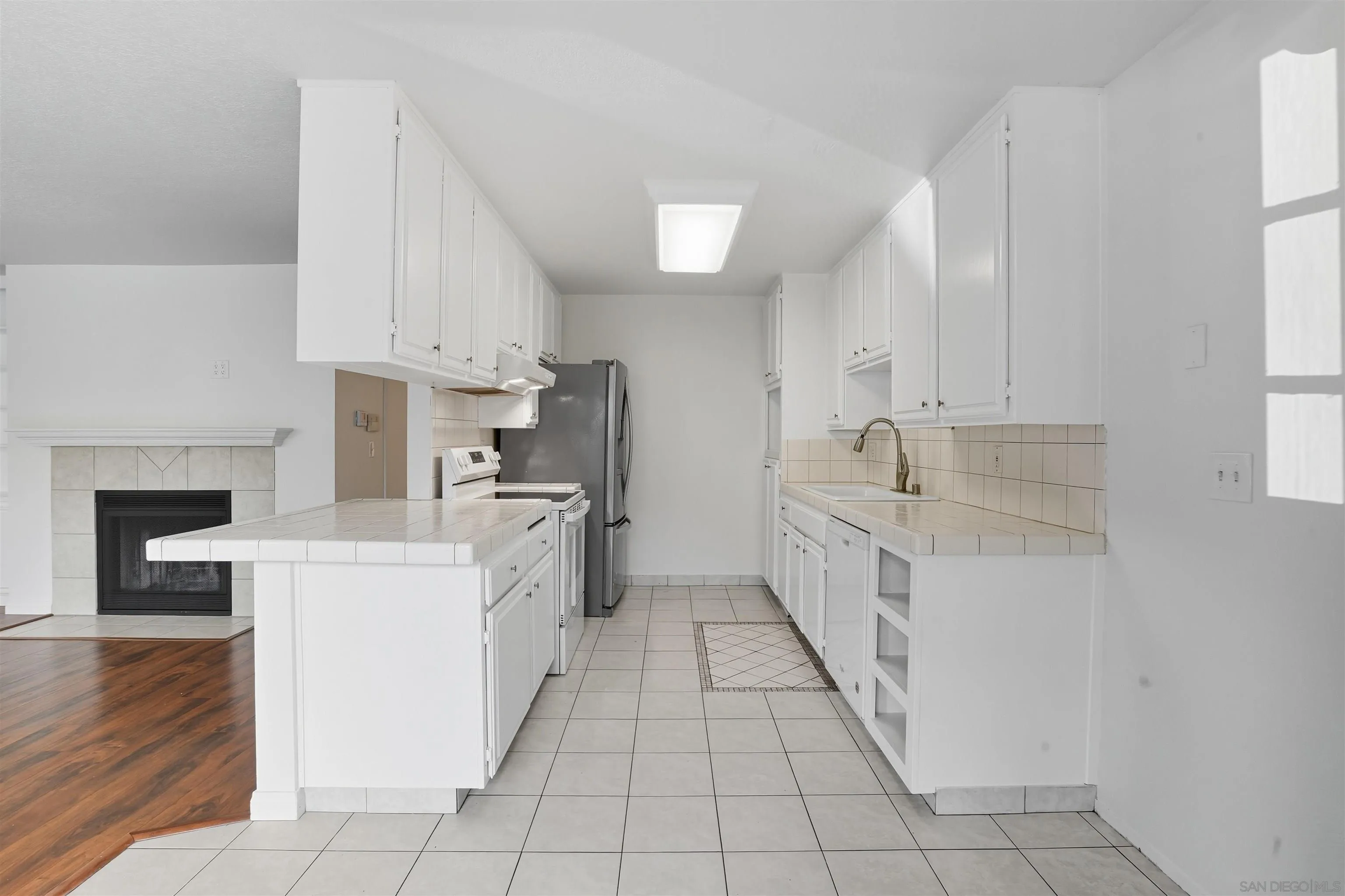 5045 Collwood Way Unit 33