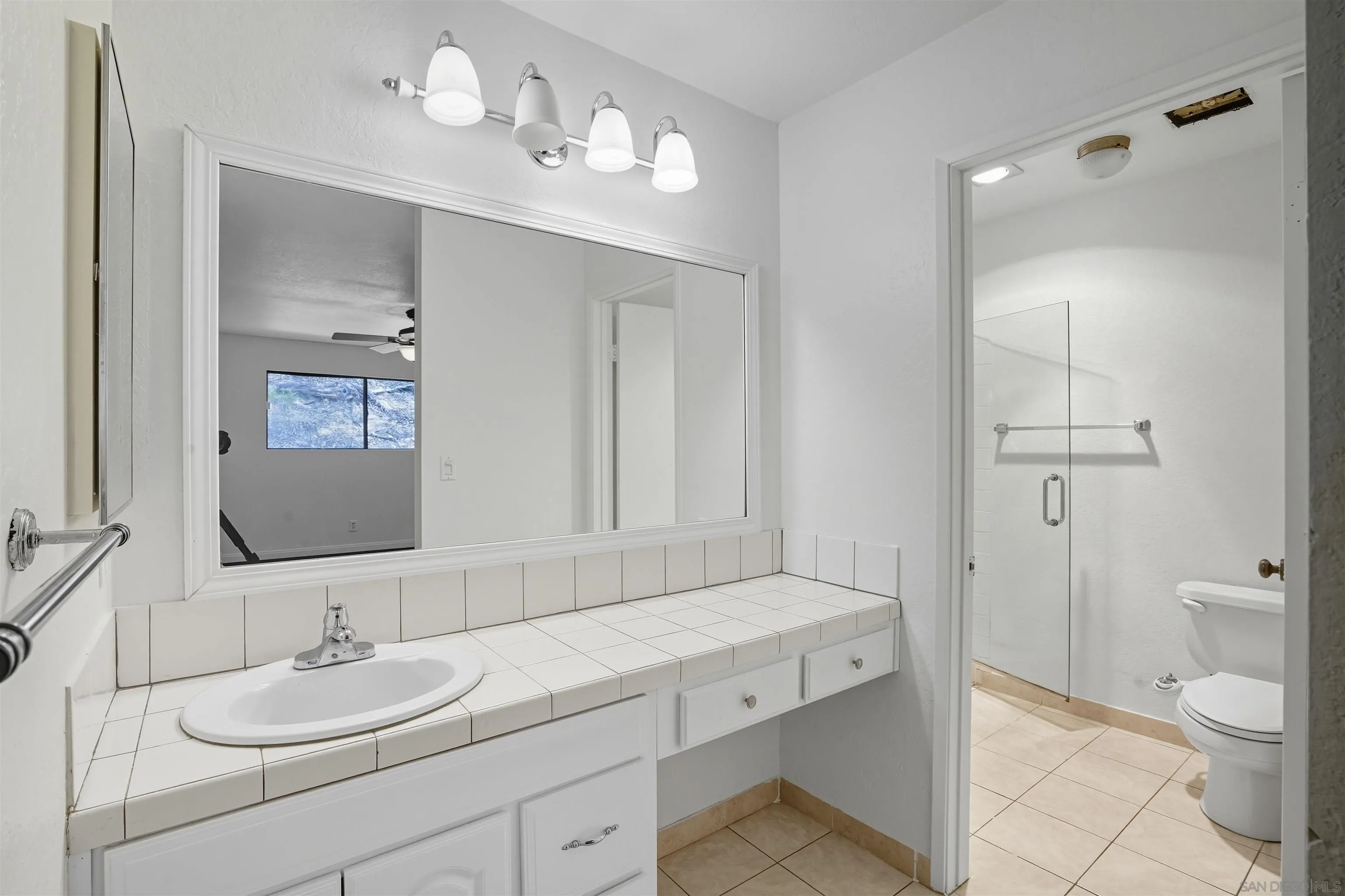 5045 Collwood Way Unit 33