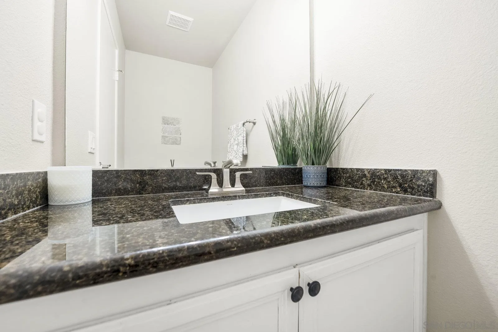 11781 Caminito De Las Missiones