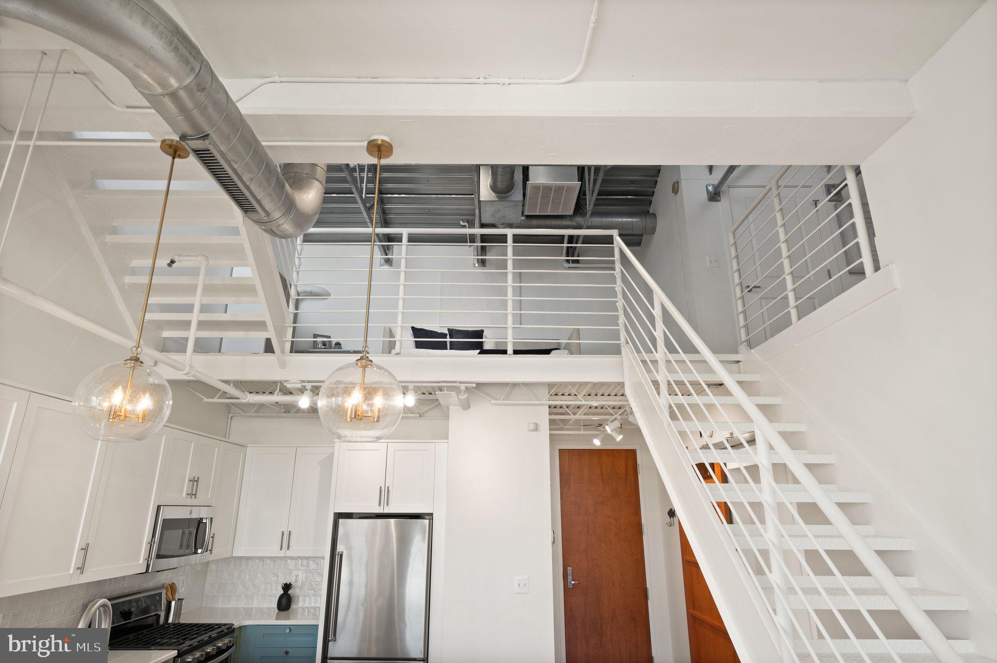 2328 Champlain St NW #Ph424