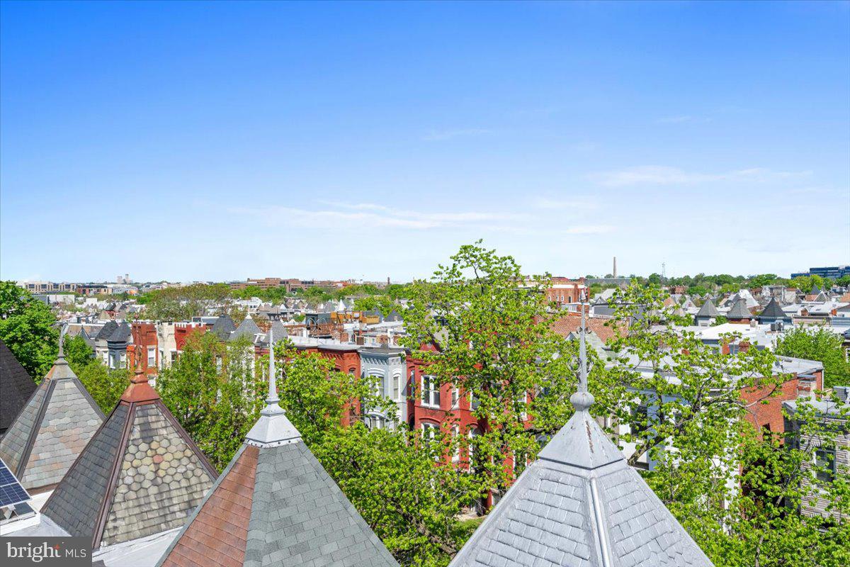 16 R St NW #2
