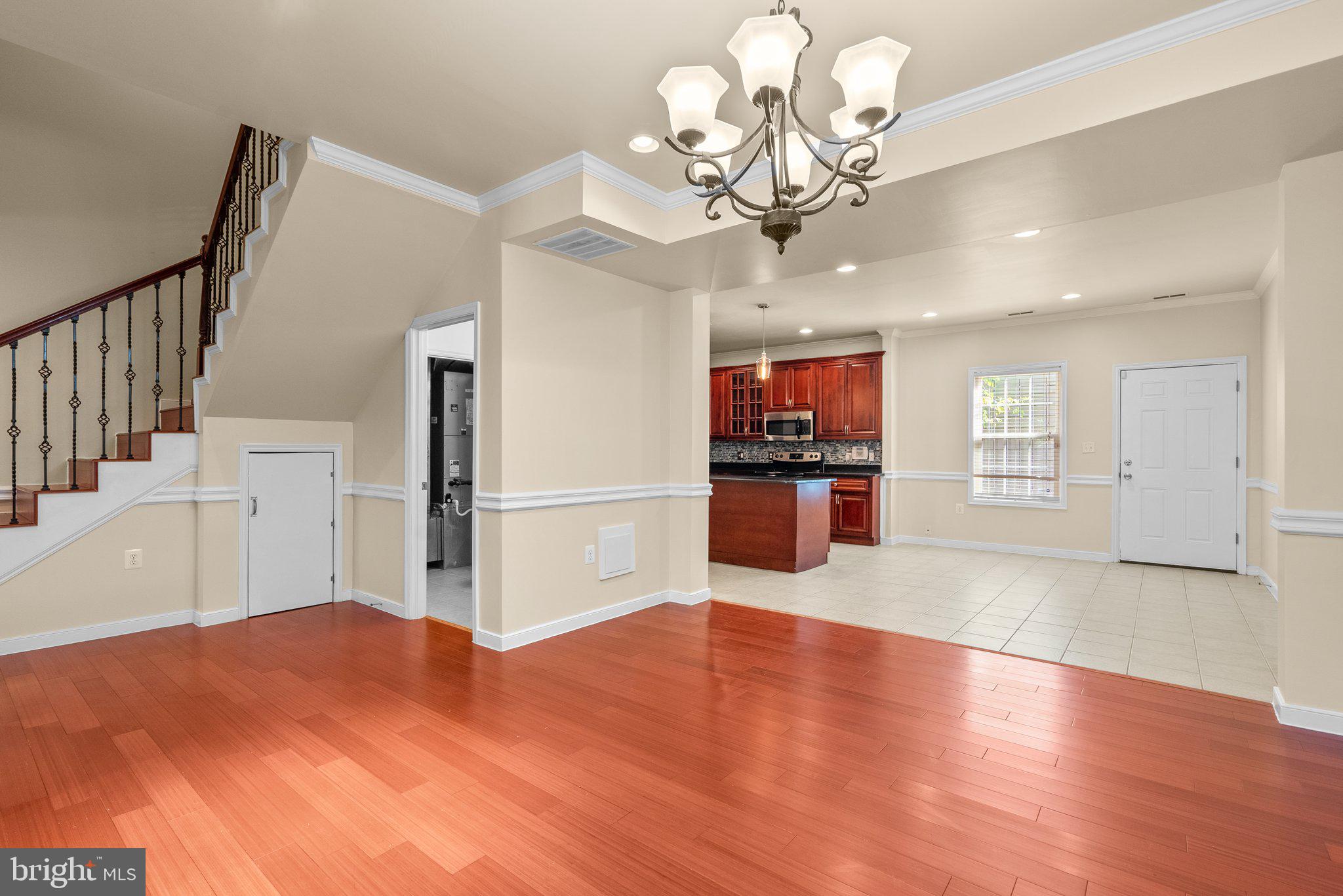 1414 MORRIS RD SE