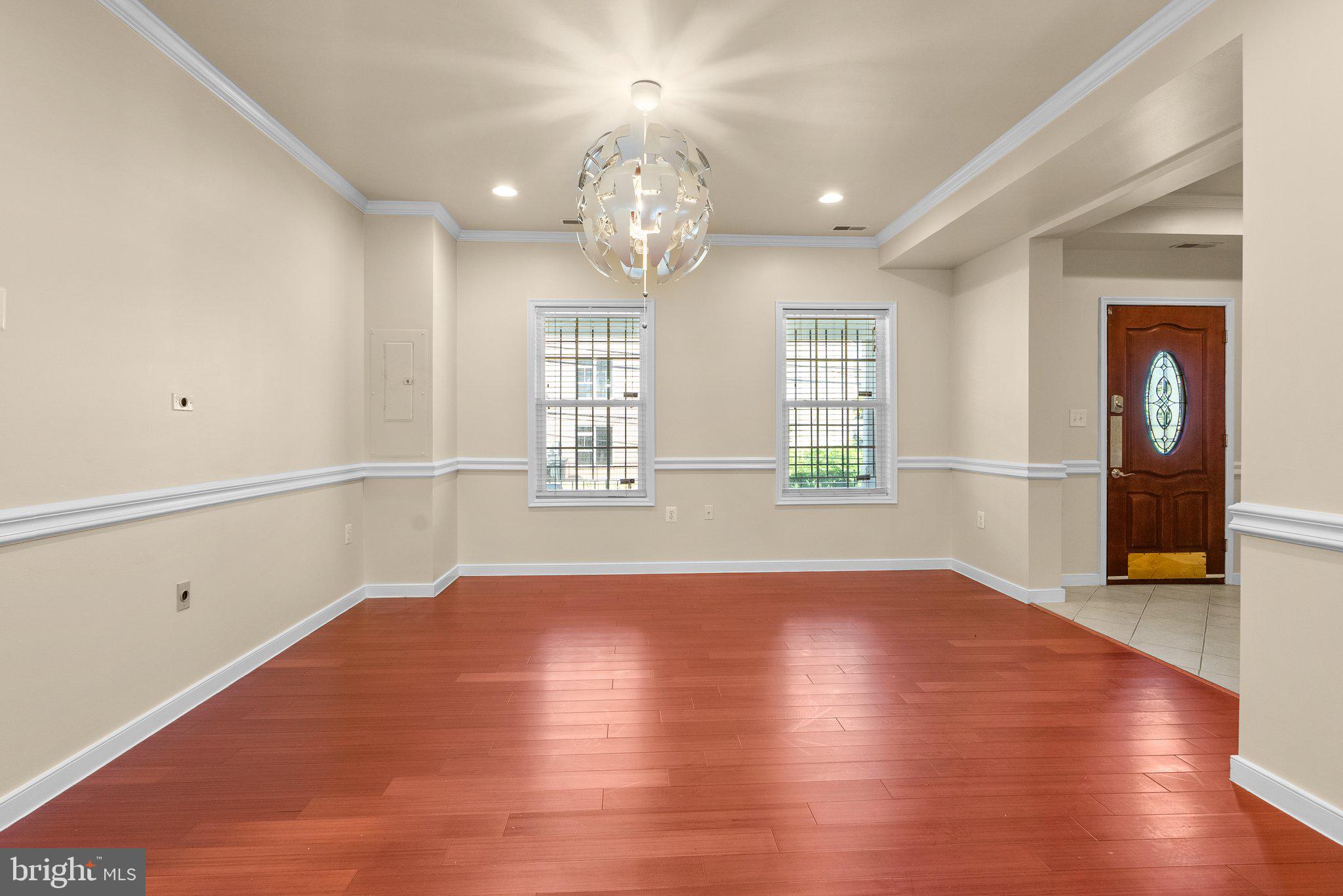 1414 MORRIS RD SE