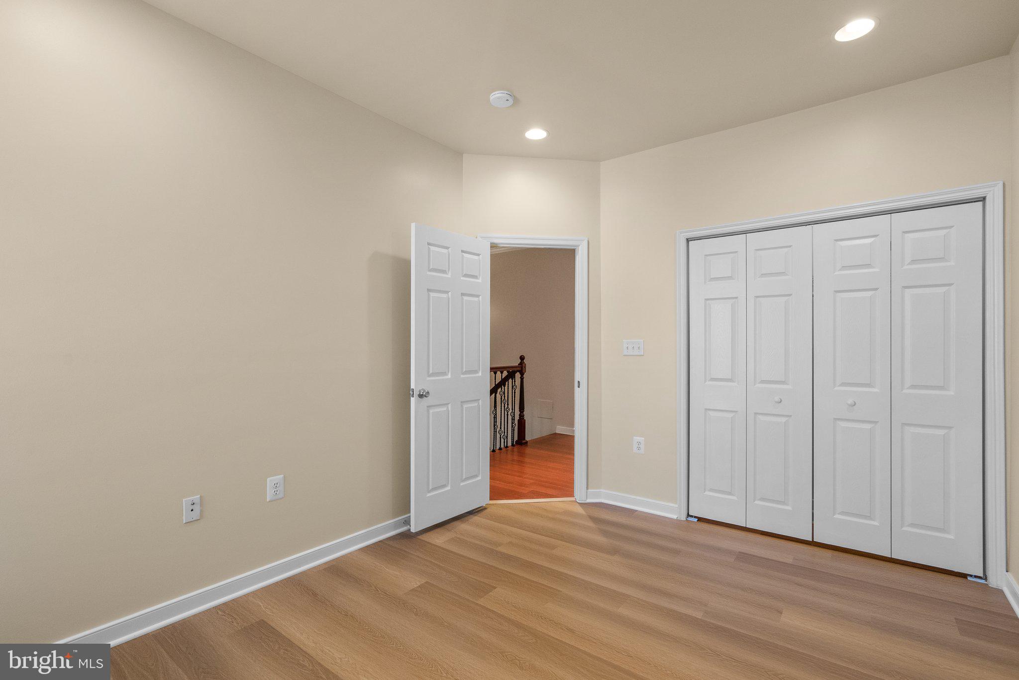 1414 MORRIS RD SE