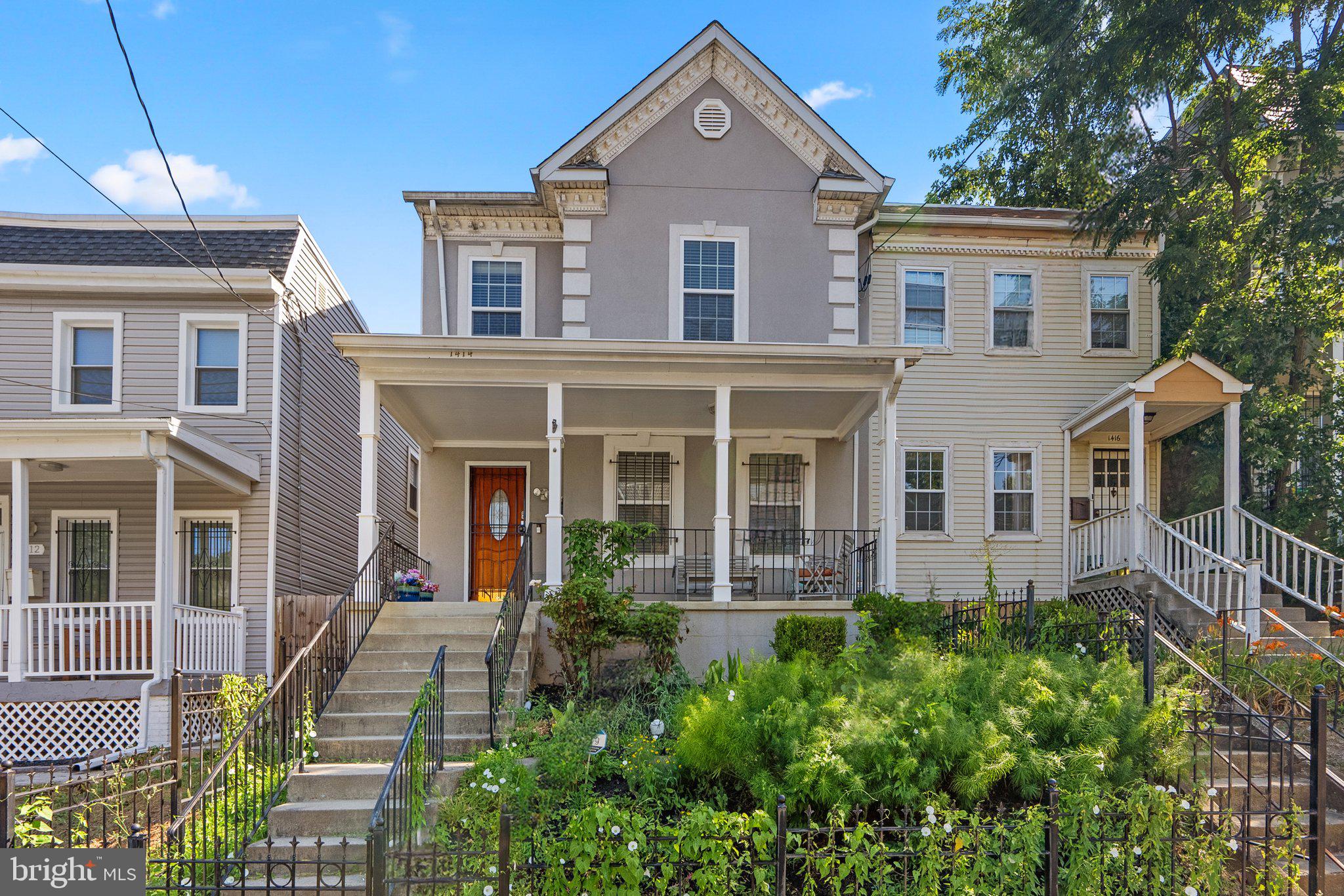 1414 MORRIS RD SE