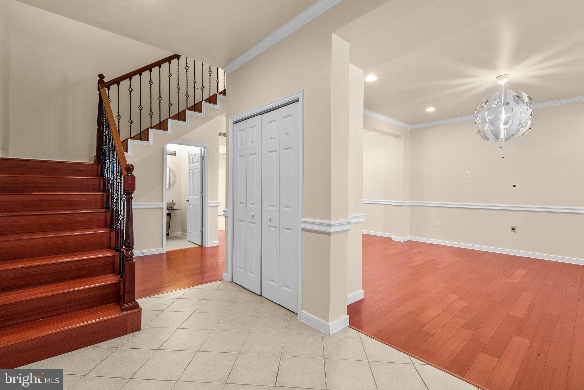 1414 MORRIS RD SE