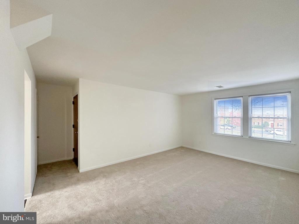 2109 Fort Davis St SE #201