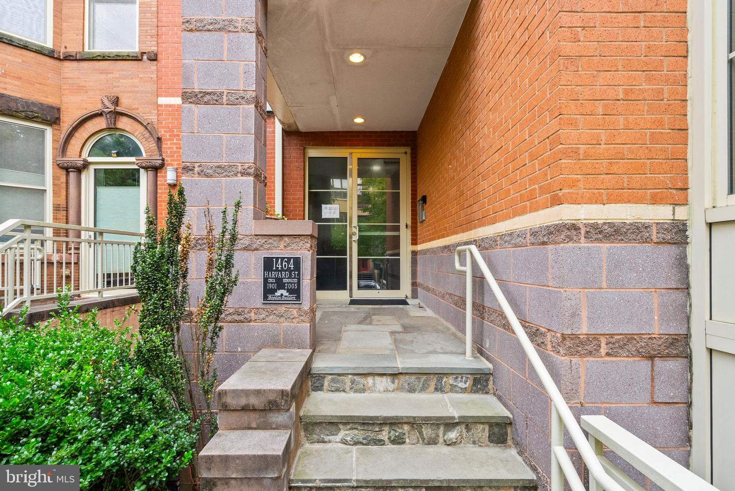 1464 Harvard St NW #Ph14