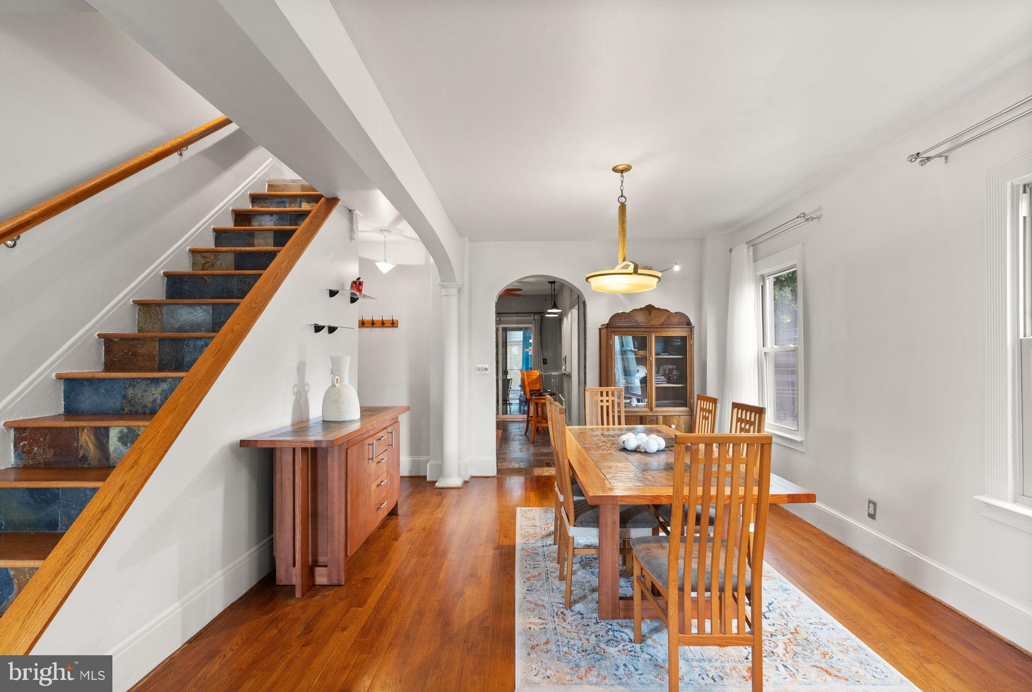 2515 17TH STREET NE
