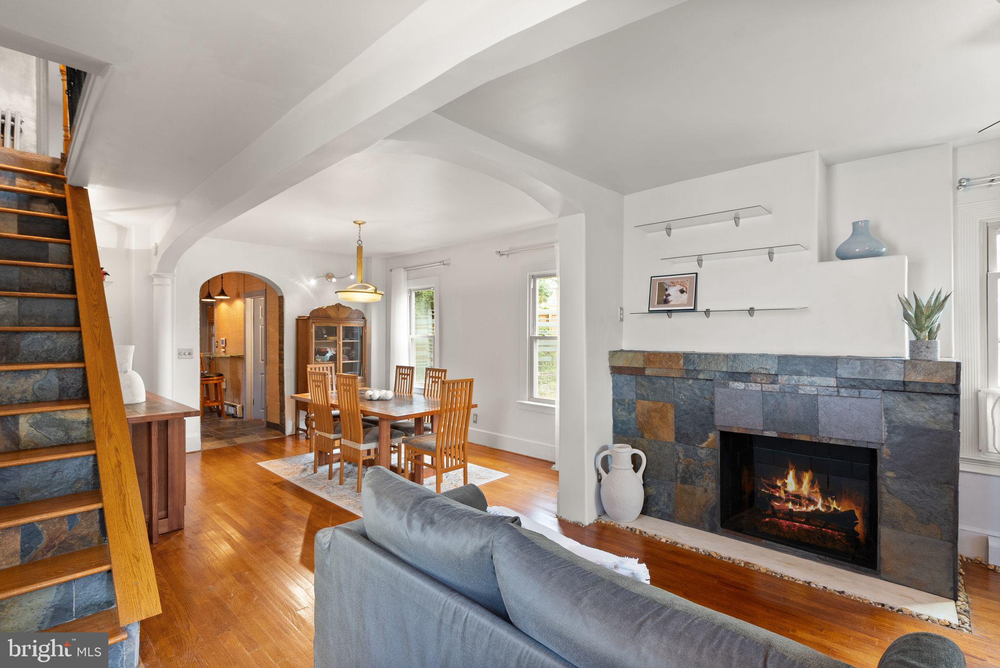 2515 17TH STREET NE