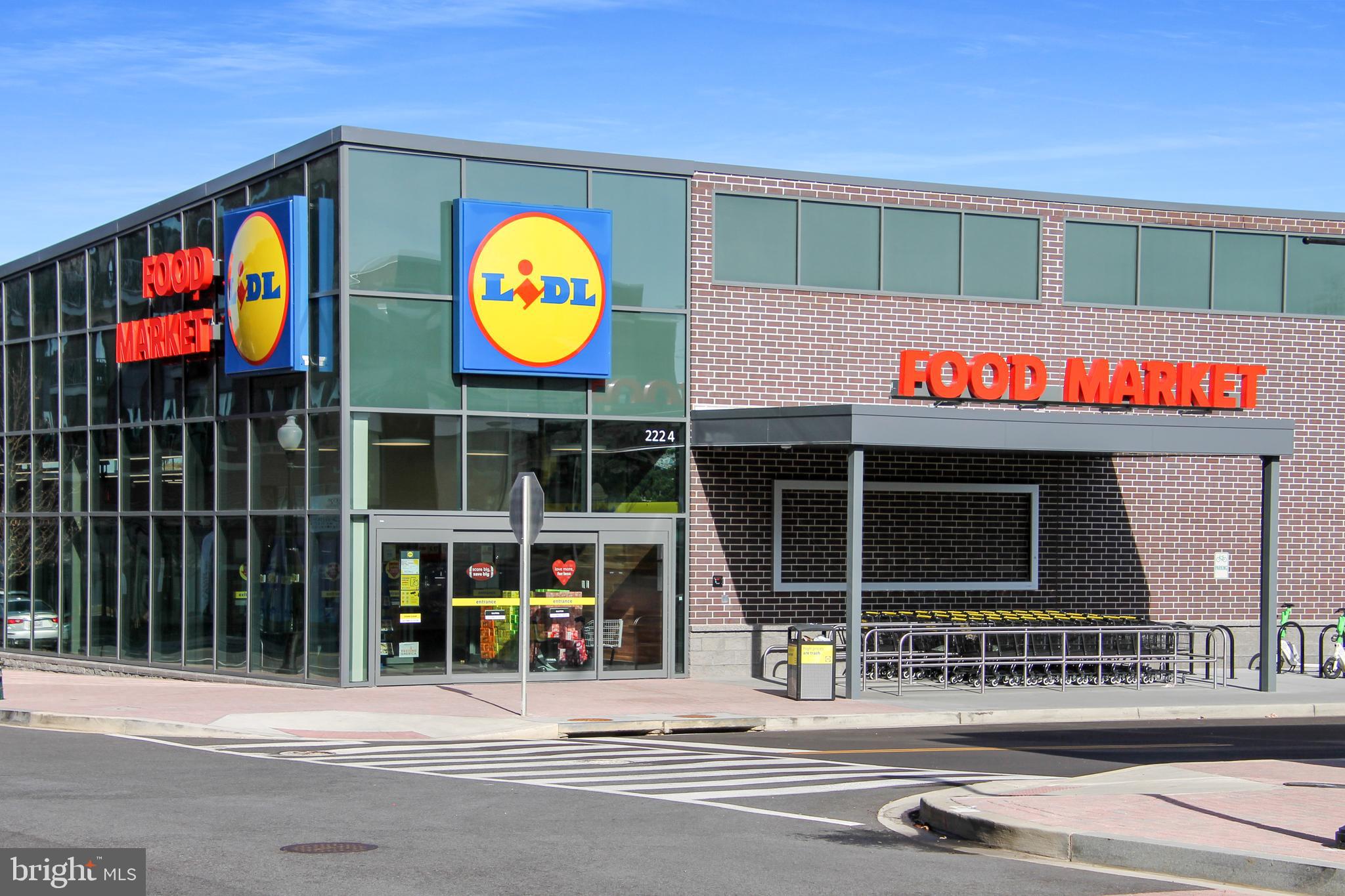 2103 FORT DAVIS STREET SE A