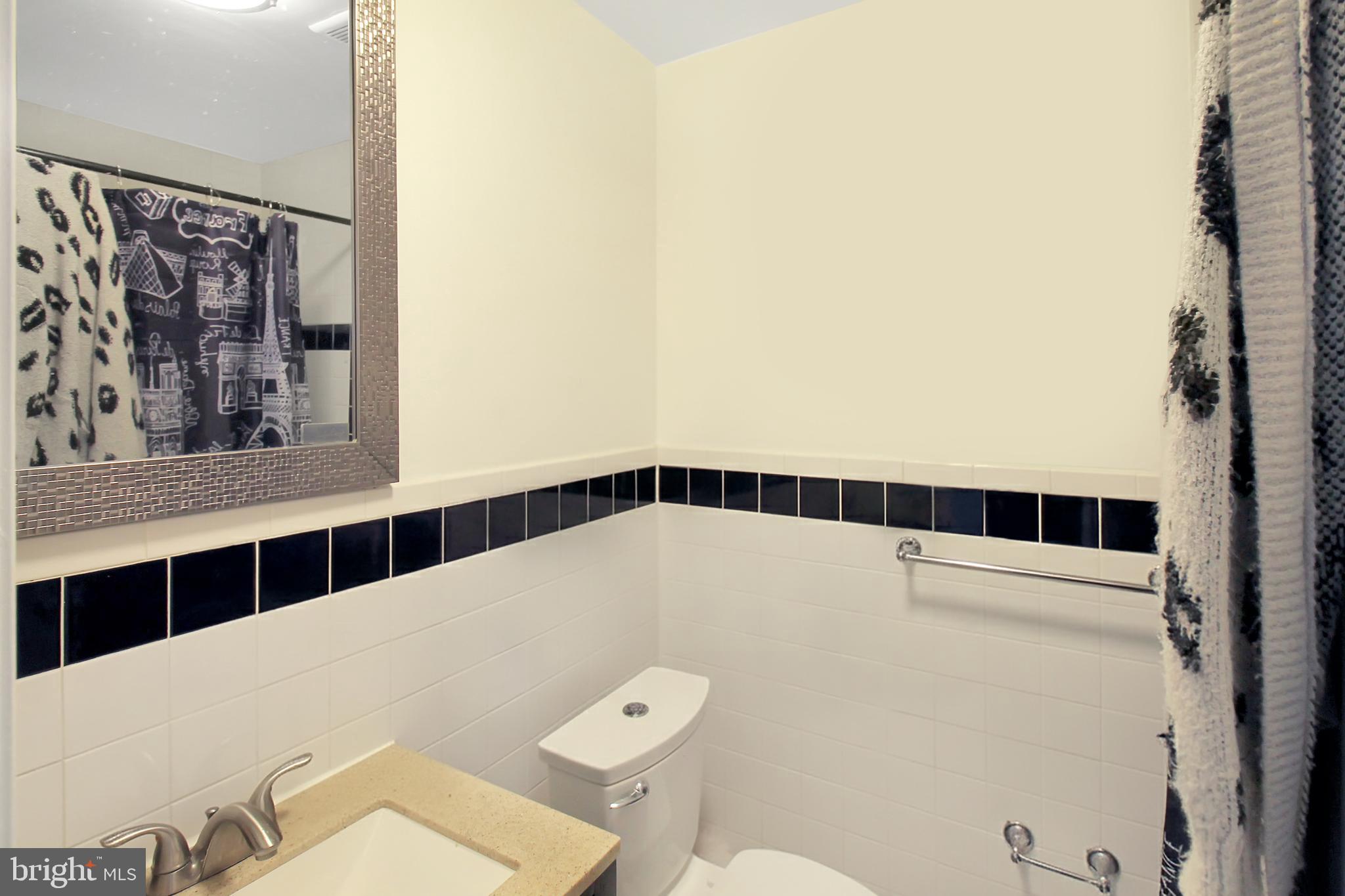 964 MOUNT OLIVET ROAD NE