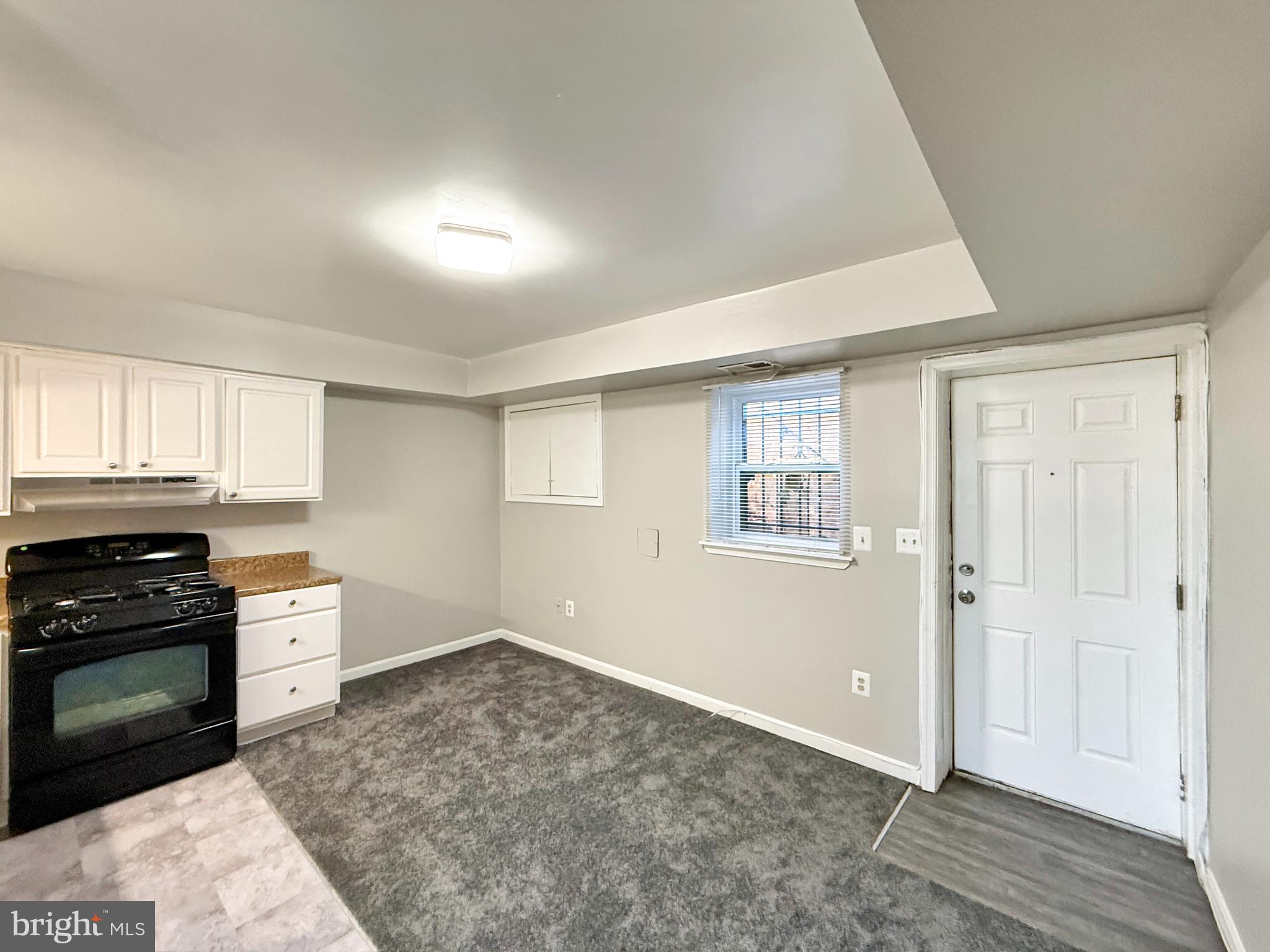 964 MOUNT OLIVET ROAD NE