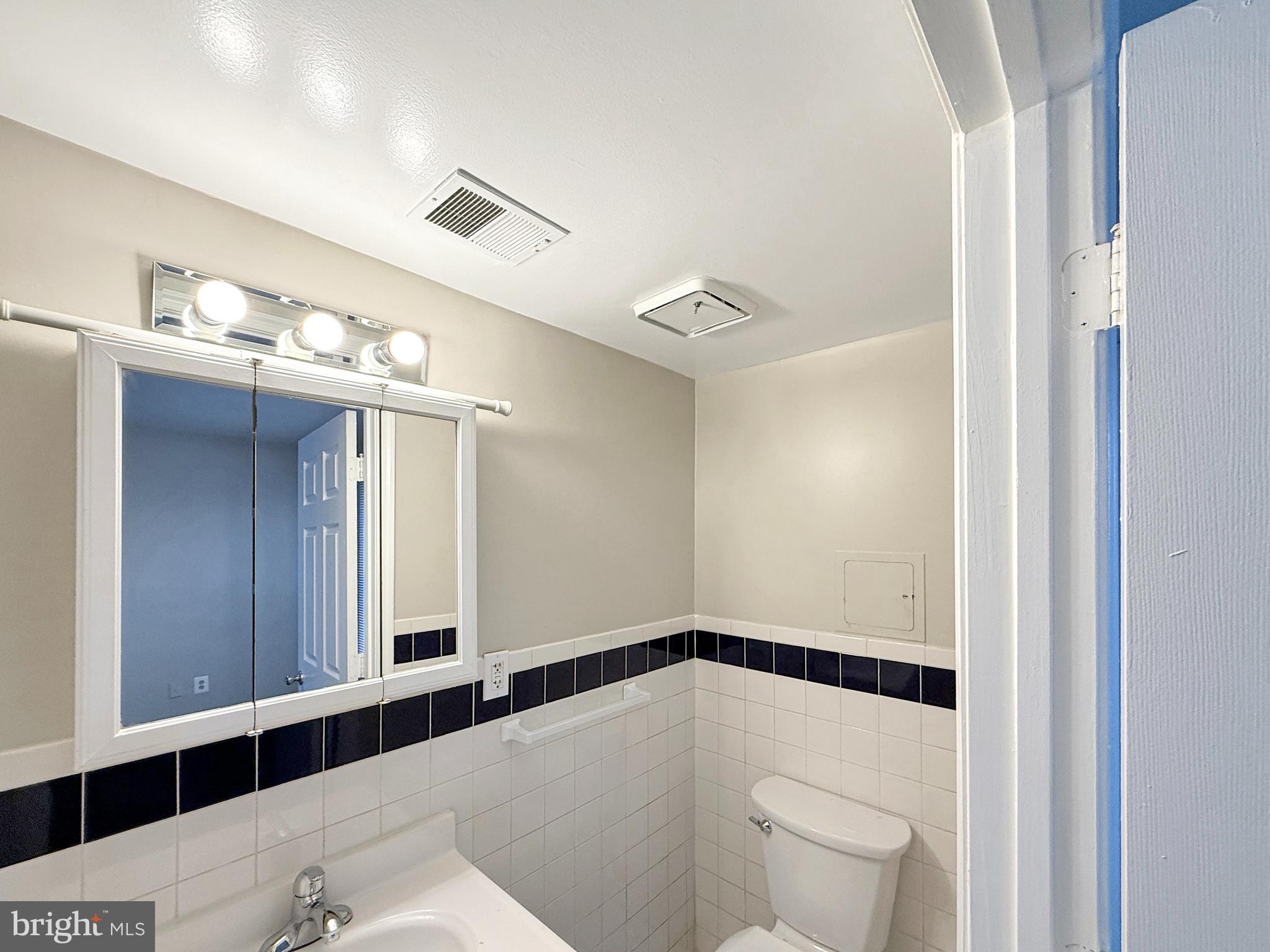 964 MOUNT OLIVET ROAD NE