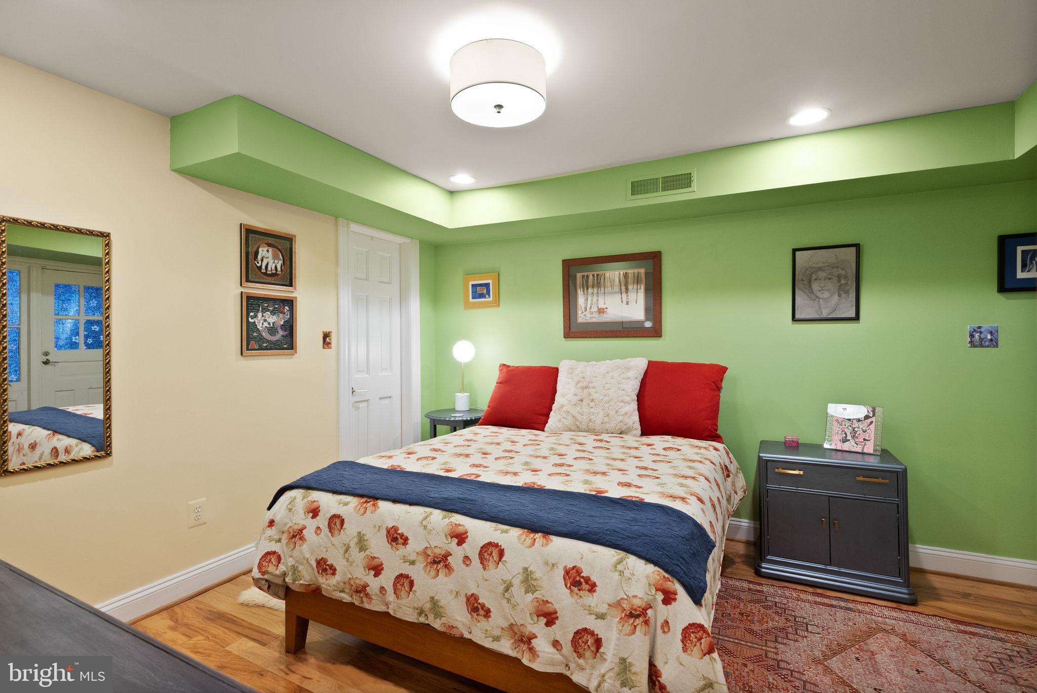 1335 HARVARD STREET NW 1