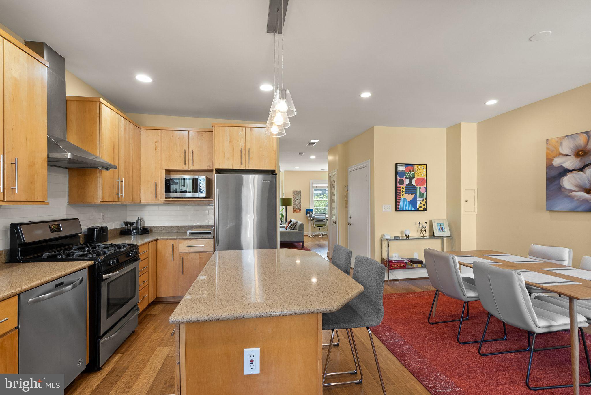 1335 HARVARD STREET NW PH2