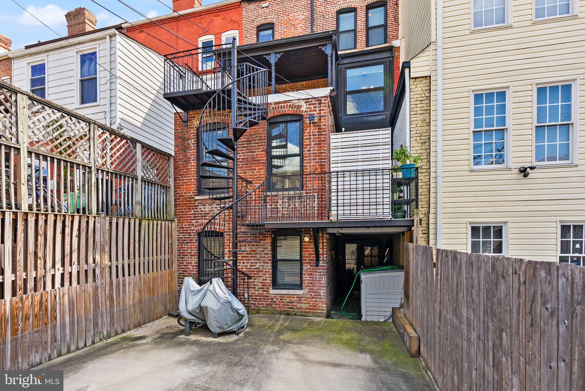 1335 HARVARD STREET NW PH2