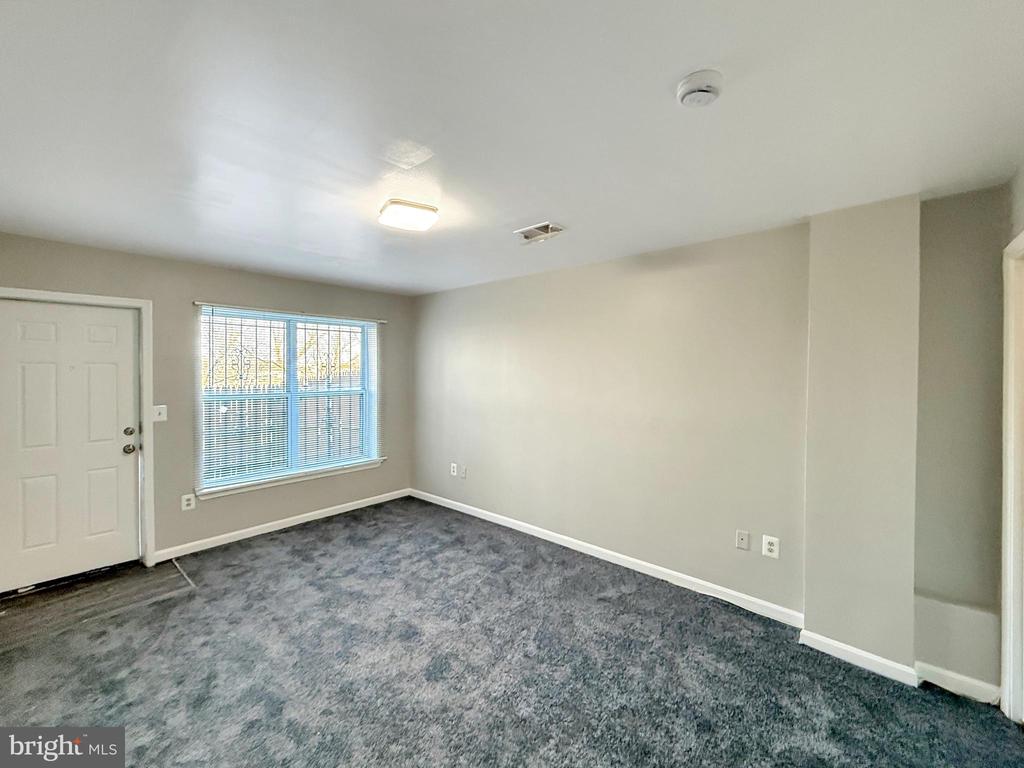 964 MOUNT OLIVET ROAD NE