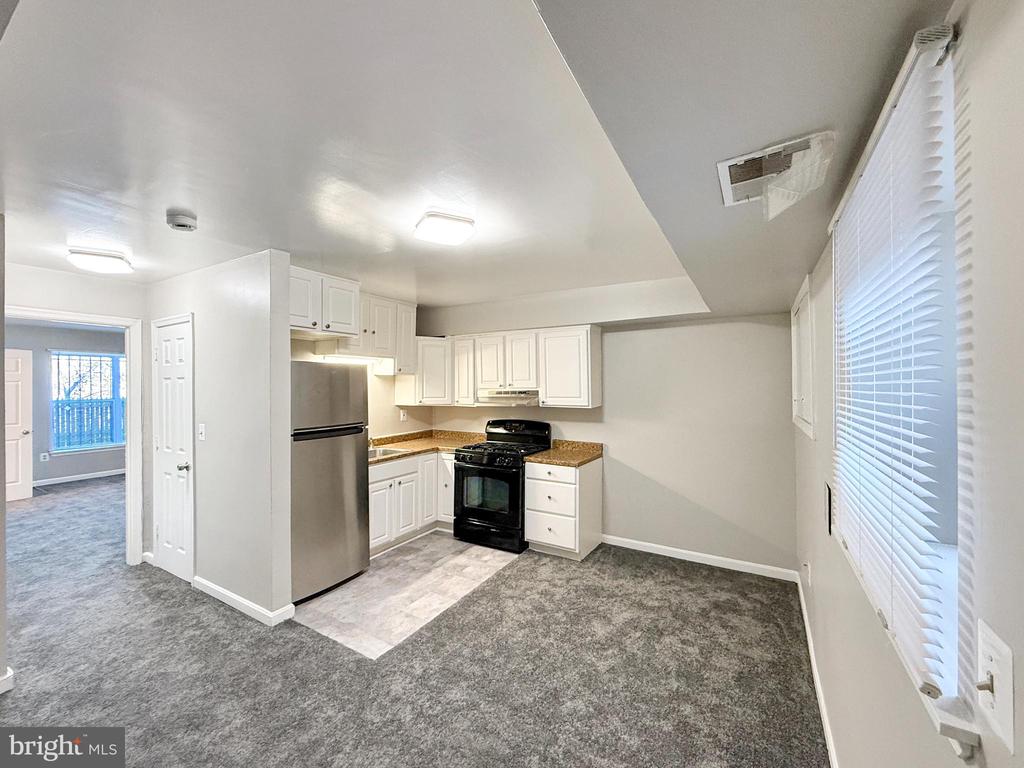 964 MOUNT OLIVET ROAD NE