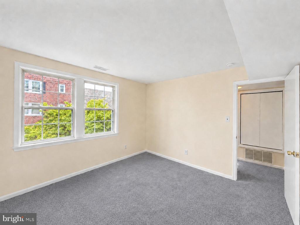3823 W STREET SE Unit: 201