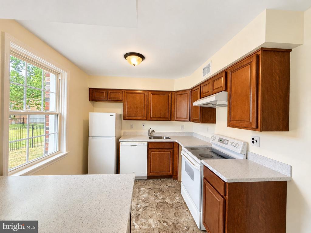 3823 W STREET SE Unit: 201