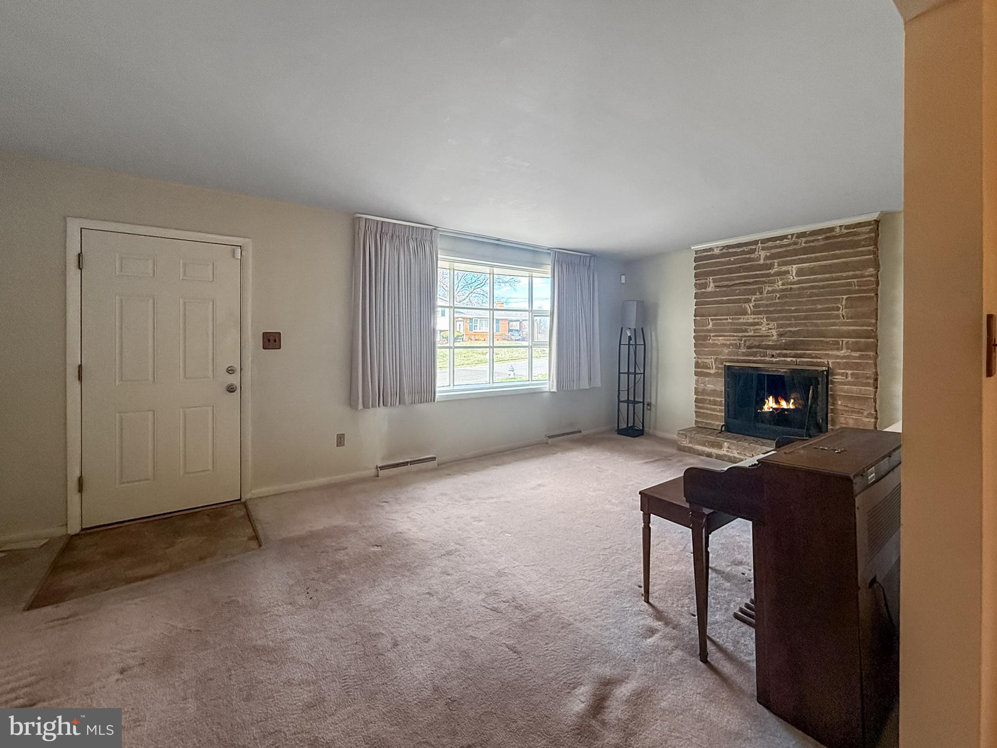 6404 SUMMERHILL ROAD