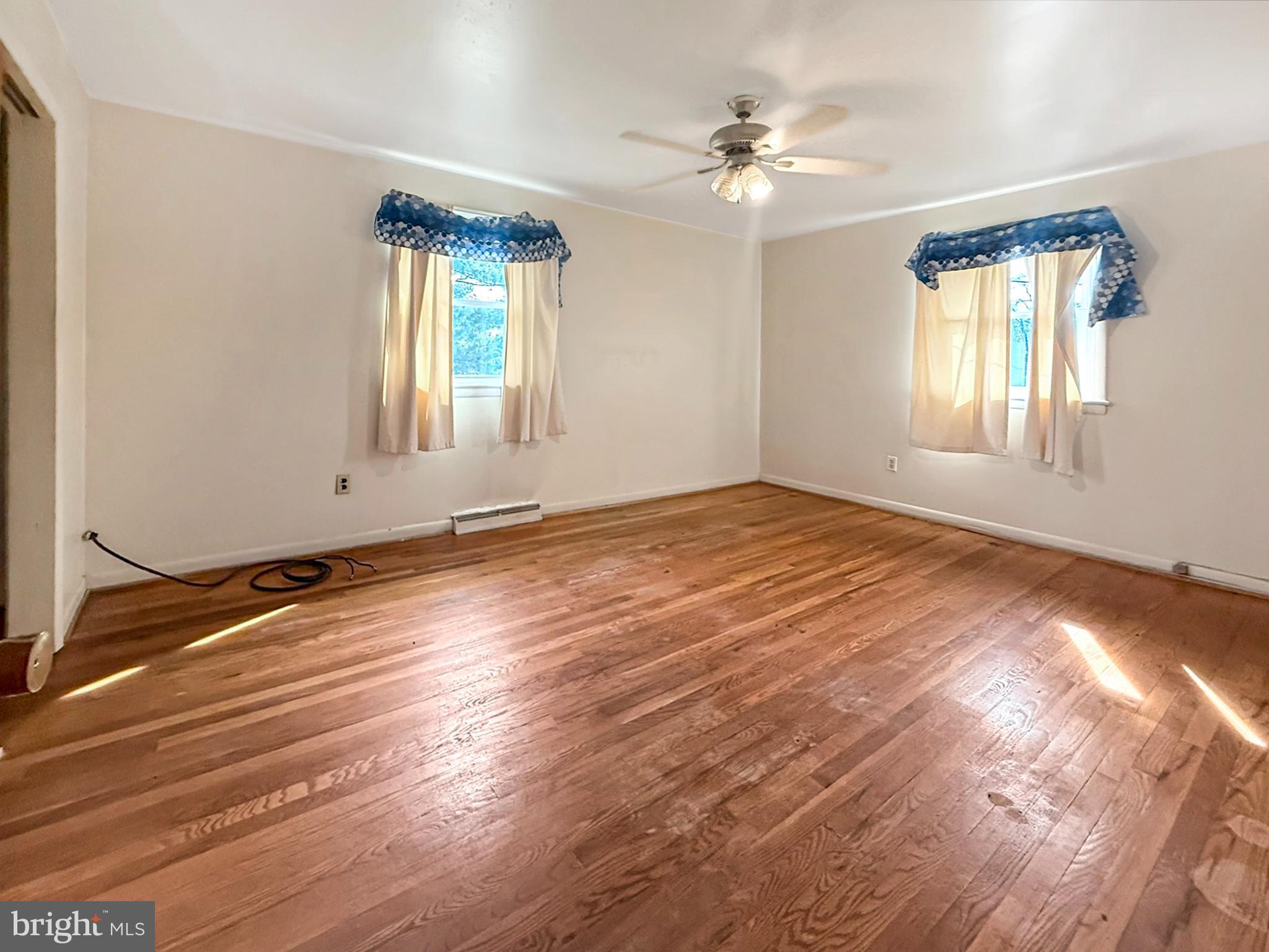 6404 SUMMERHILL ROAD