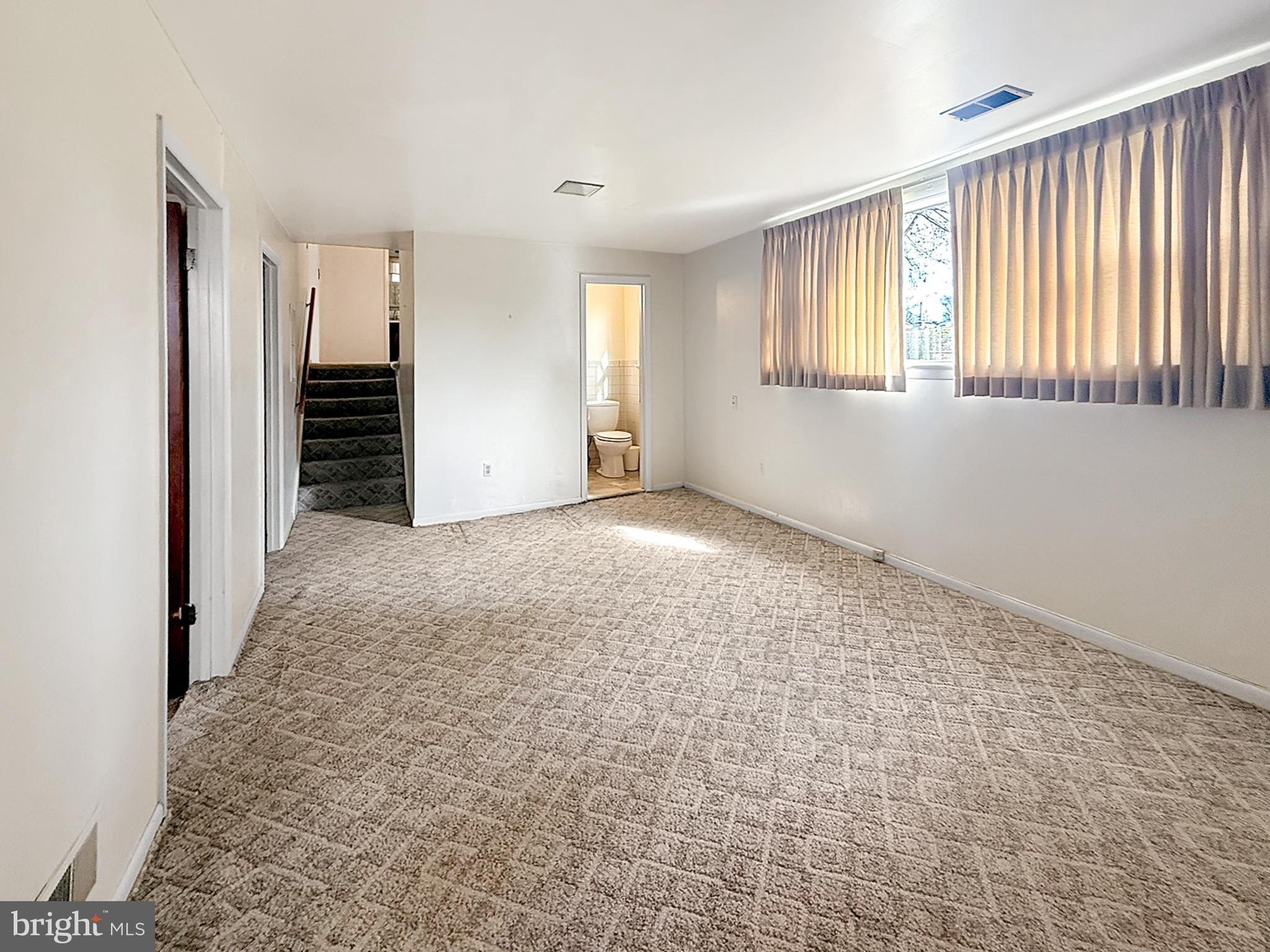 6404 SUMMERHILL ROAD