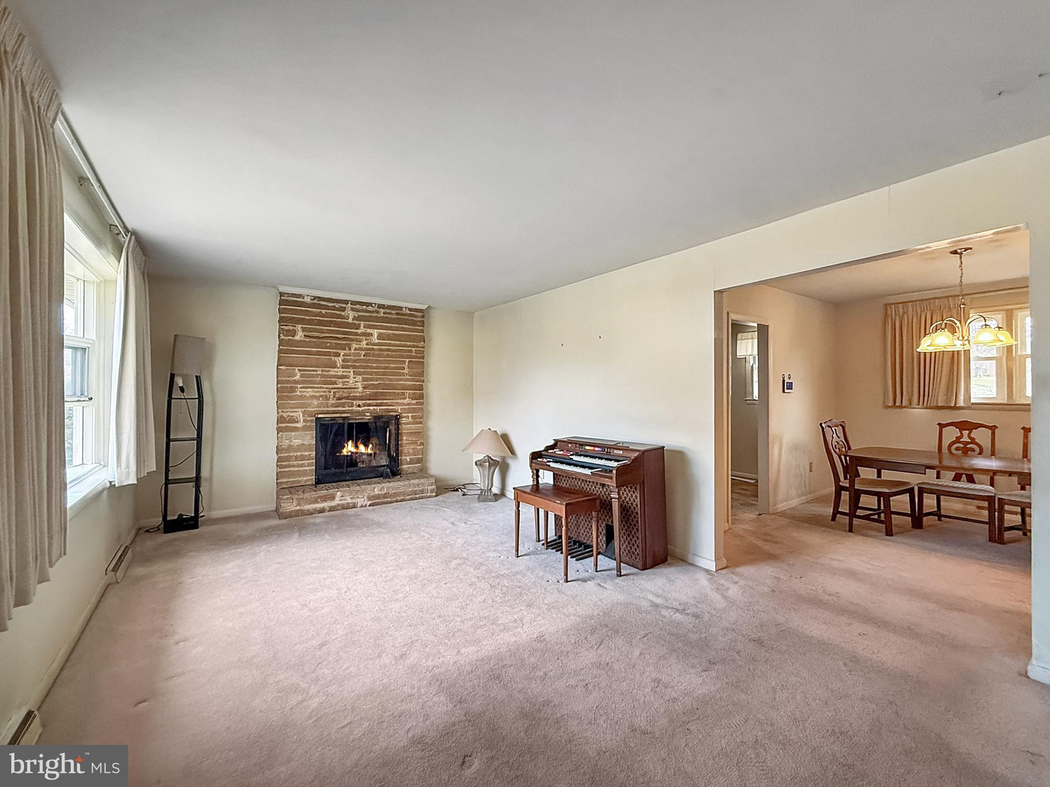 6404 SUMMERHILL ROAD