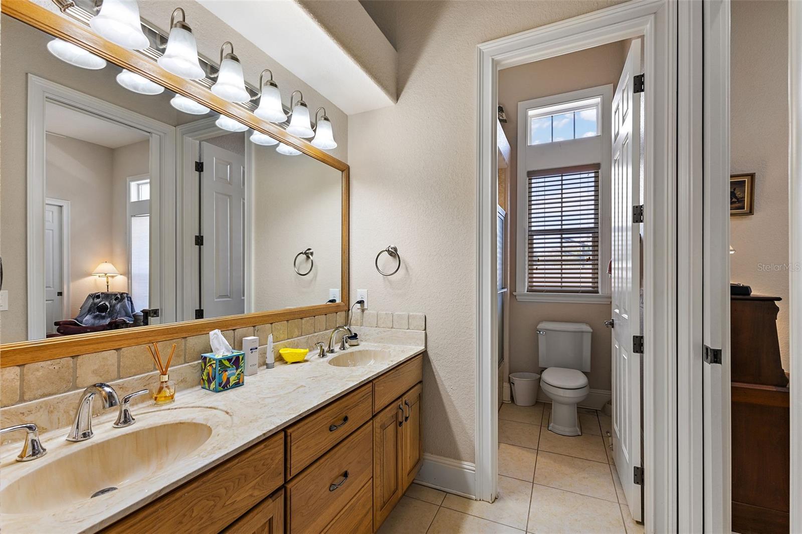 1825 MYRTLE LAKE AVE