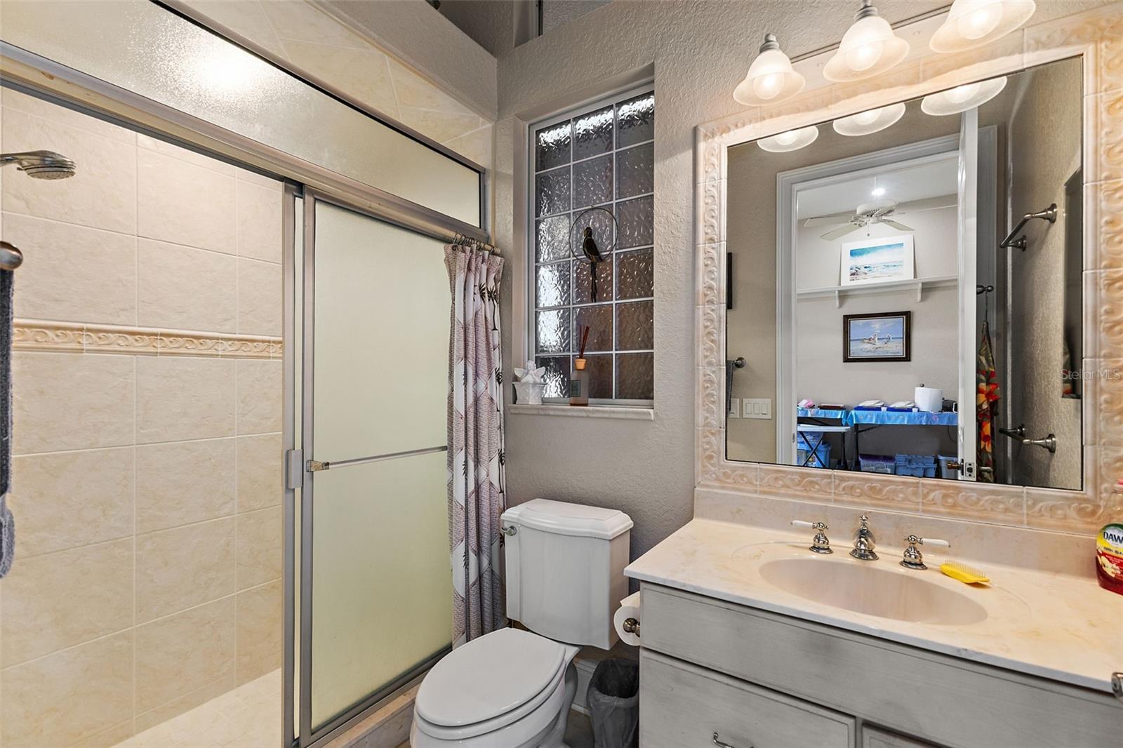 1825 MYRTLE LAKE AVE