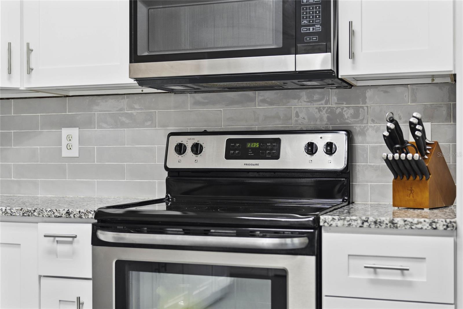 10412 REGAL VIEW LOOP