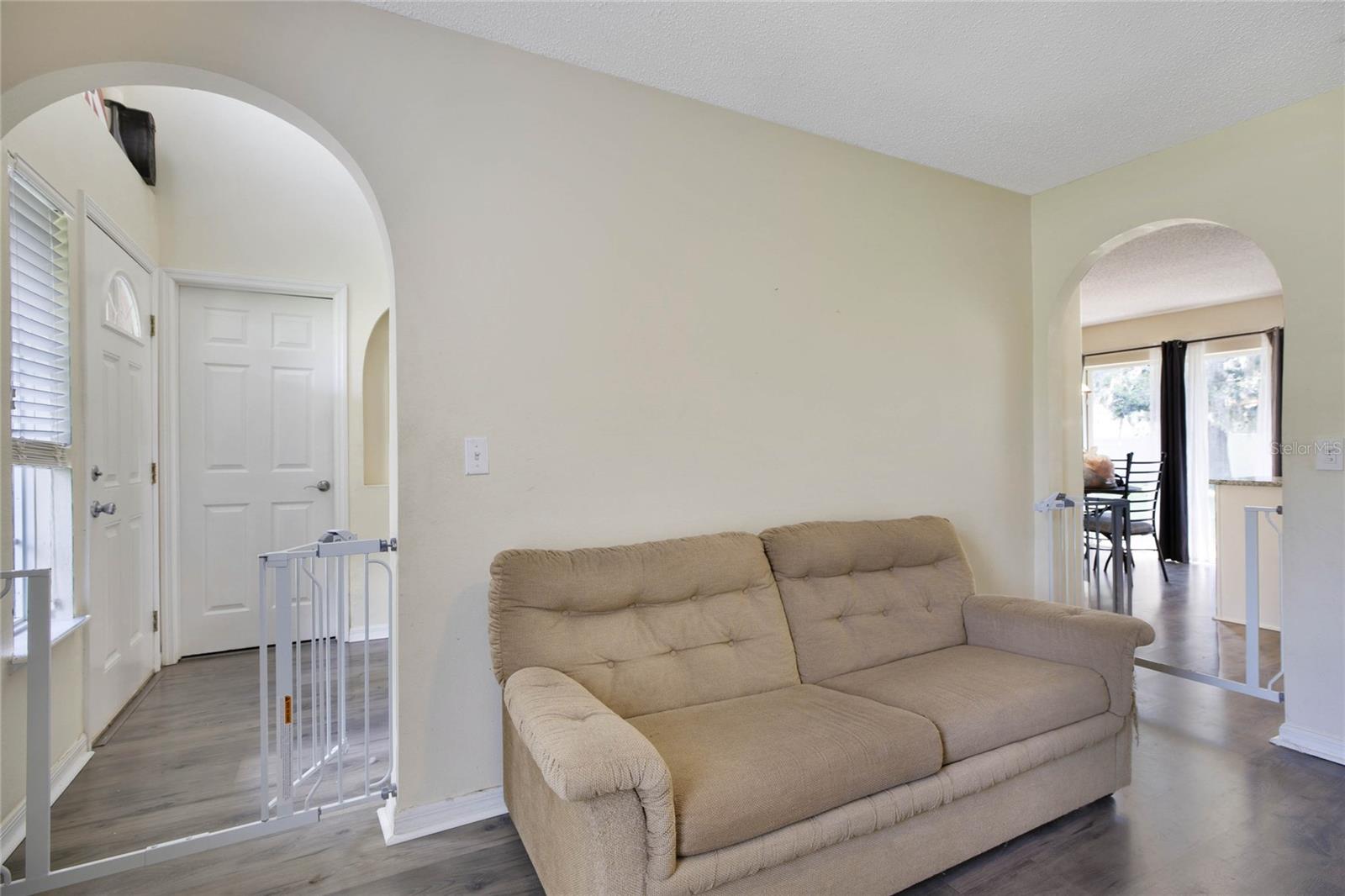 1629 MYRTLE LAKE AVE