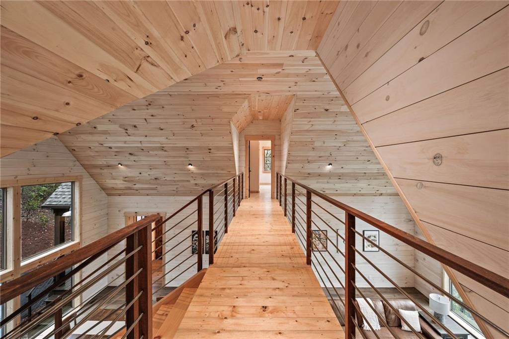 165 Highland Trail